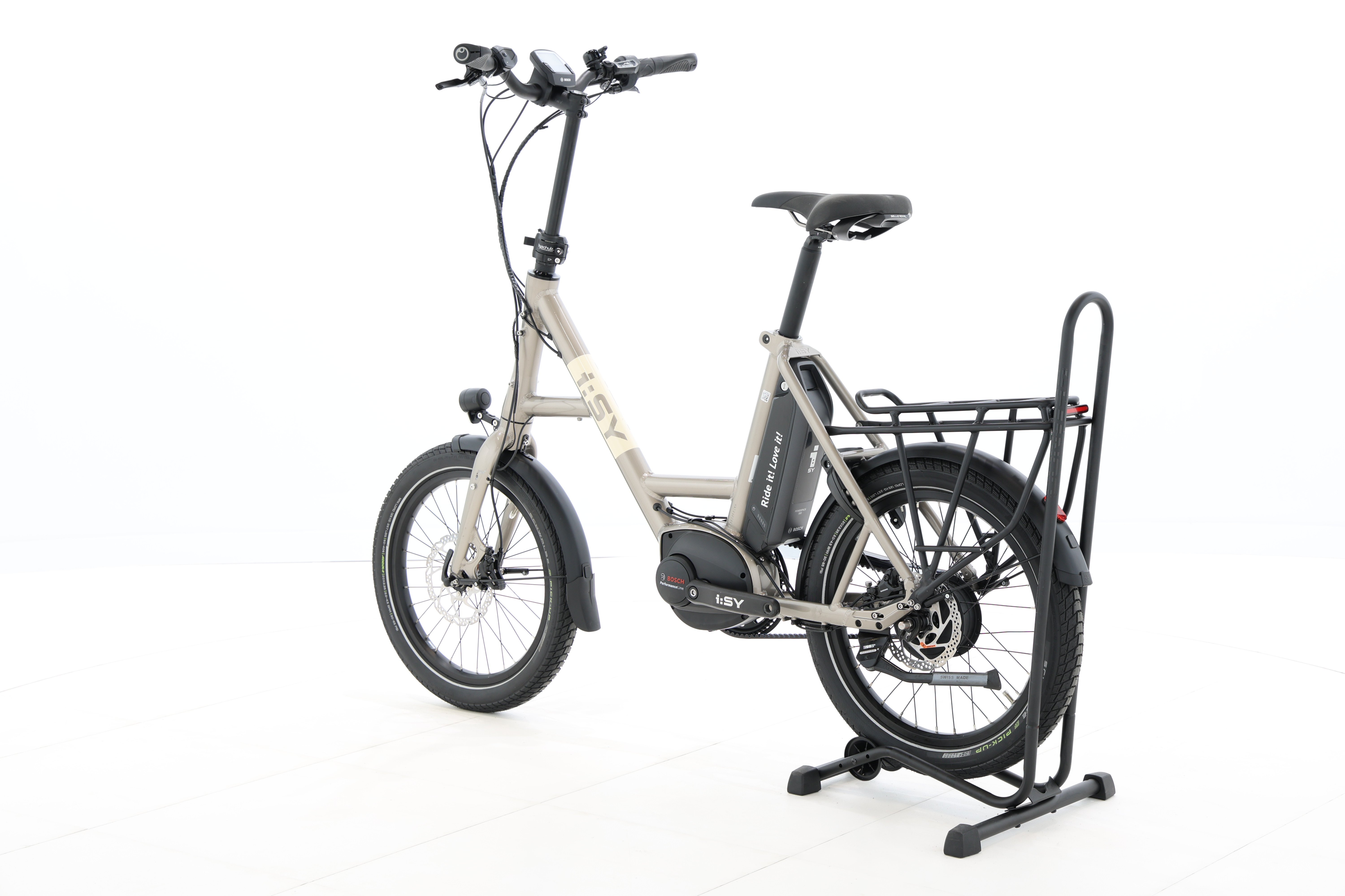 e887fdd4-1bf2-4dc7-a77e-c69f61adfbee