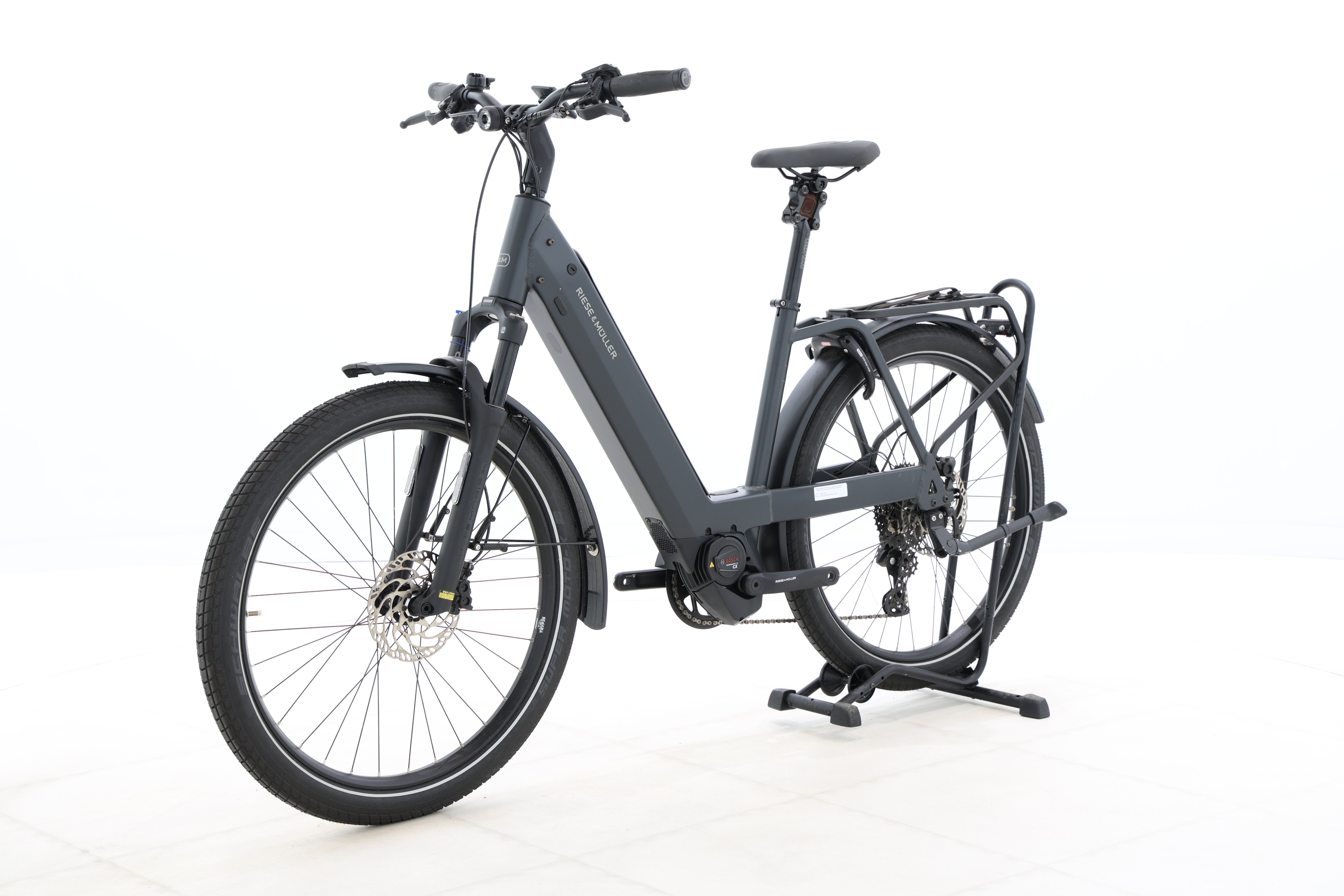 8716874d-d4d6-4fd7-8c84-02272bab0e4b