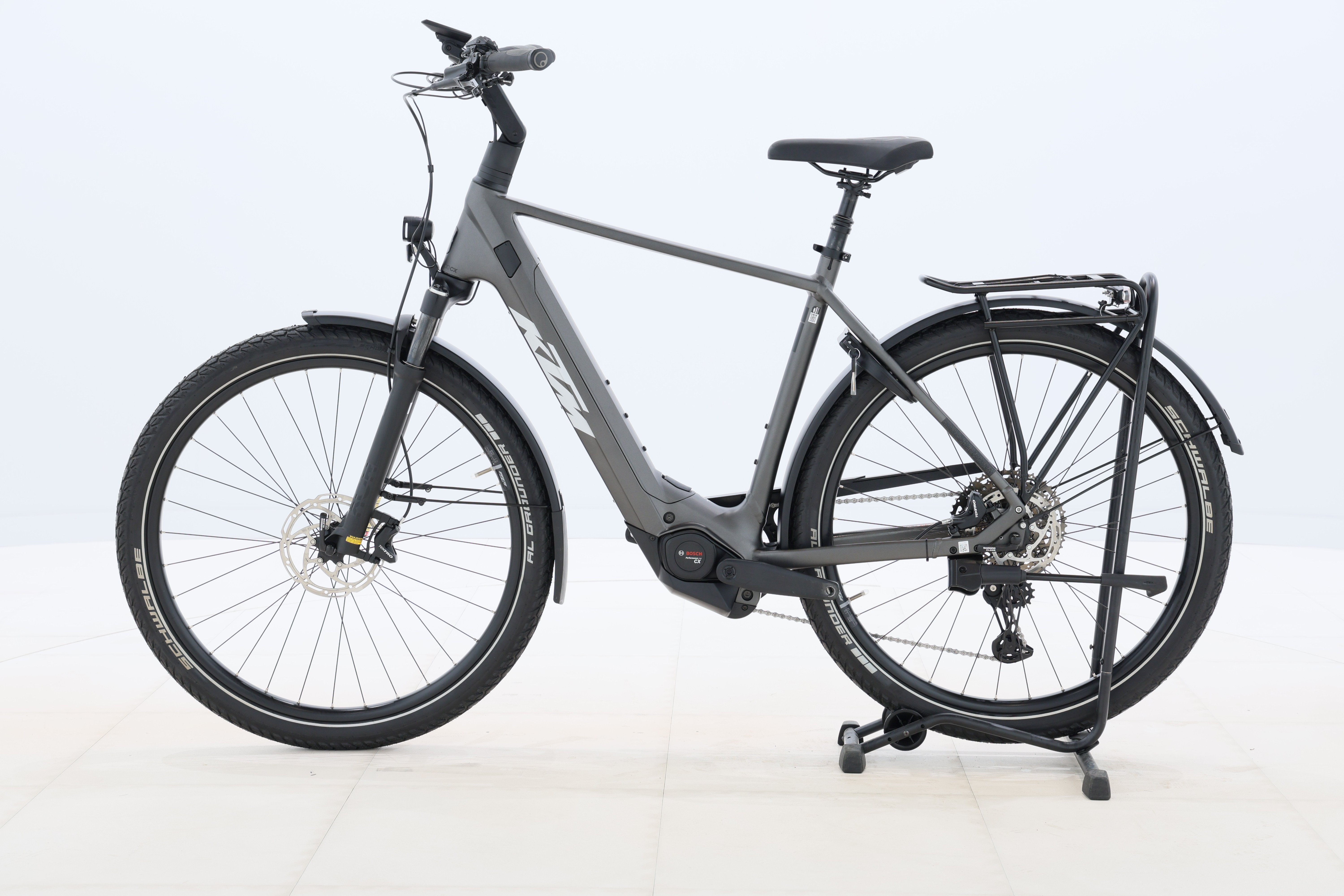 04fb9e80-6faa-439f-9d83-957160cd32e0