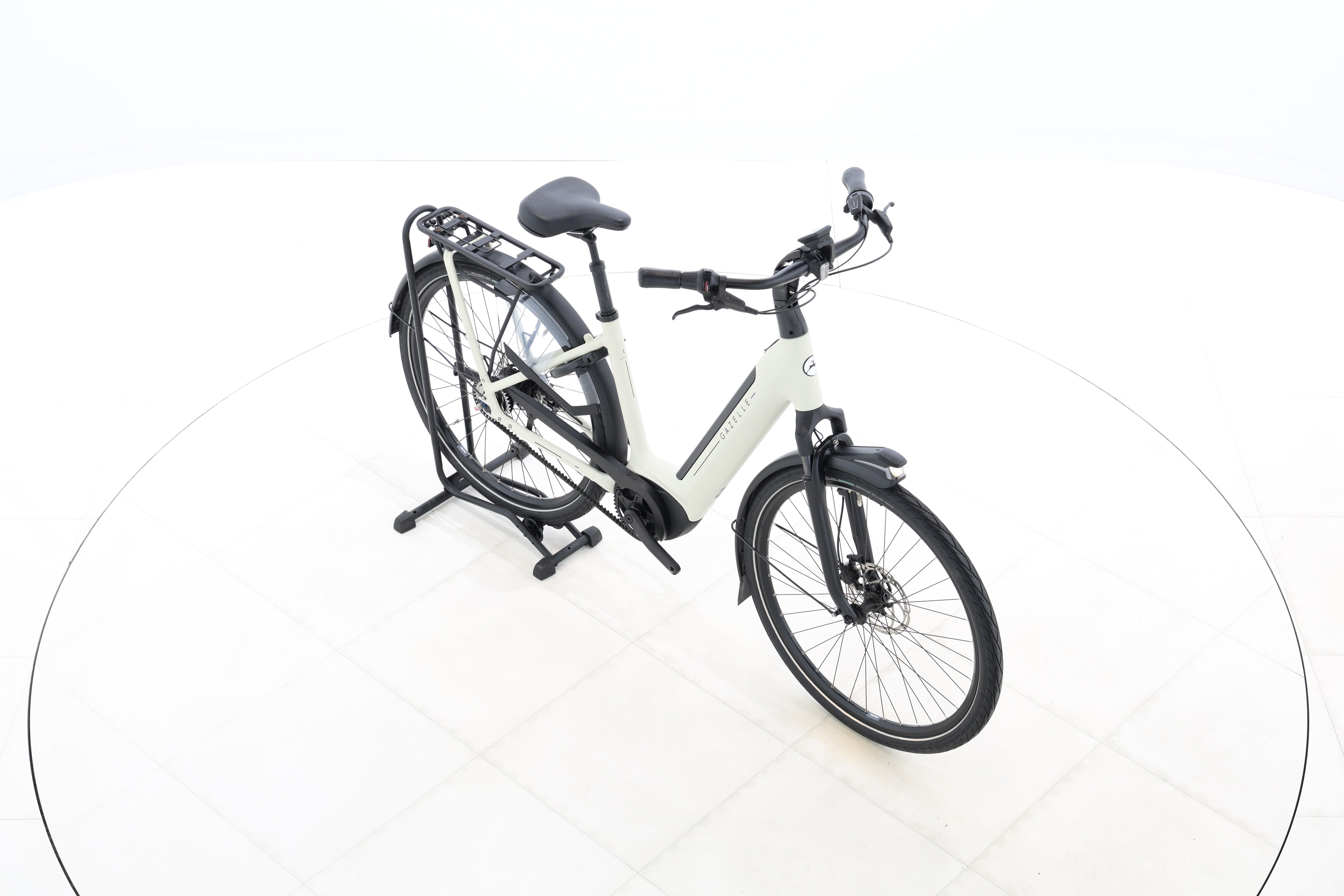 a43b6d02-5cc5-413c-be20-c9bf60d3d38c