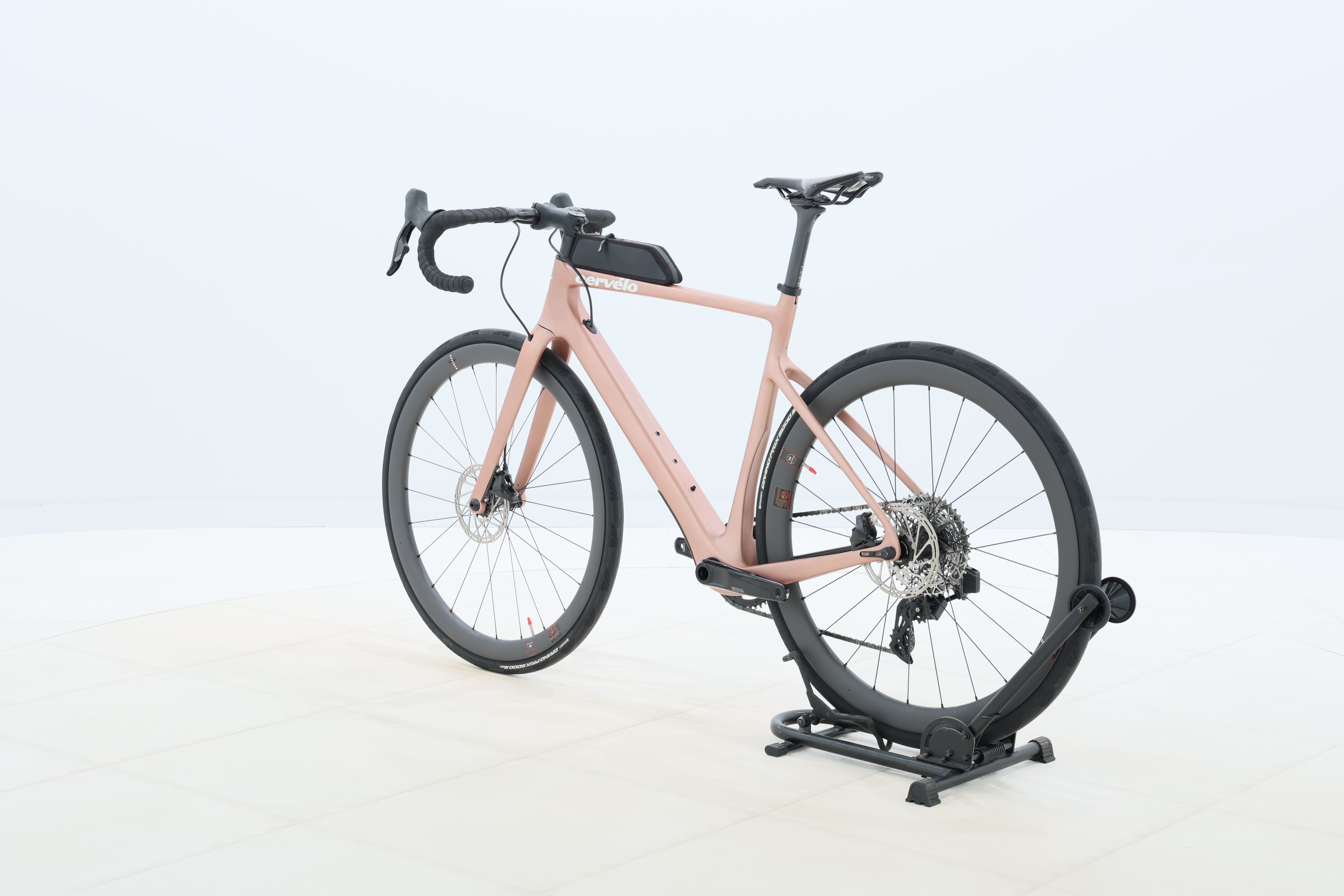 bd208965-13b8-4dd6-8ebc-dfc5f74862c2