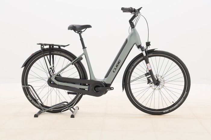 Cube SUPREME RT HYBRID PRO 625 2023