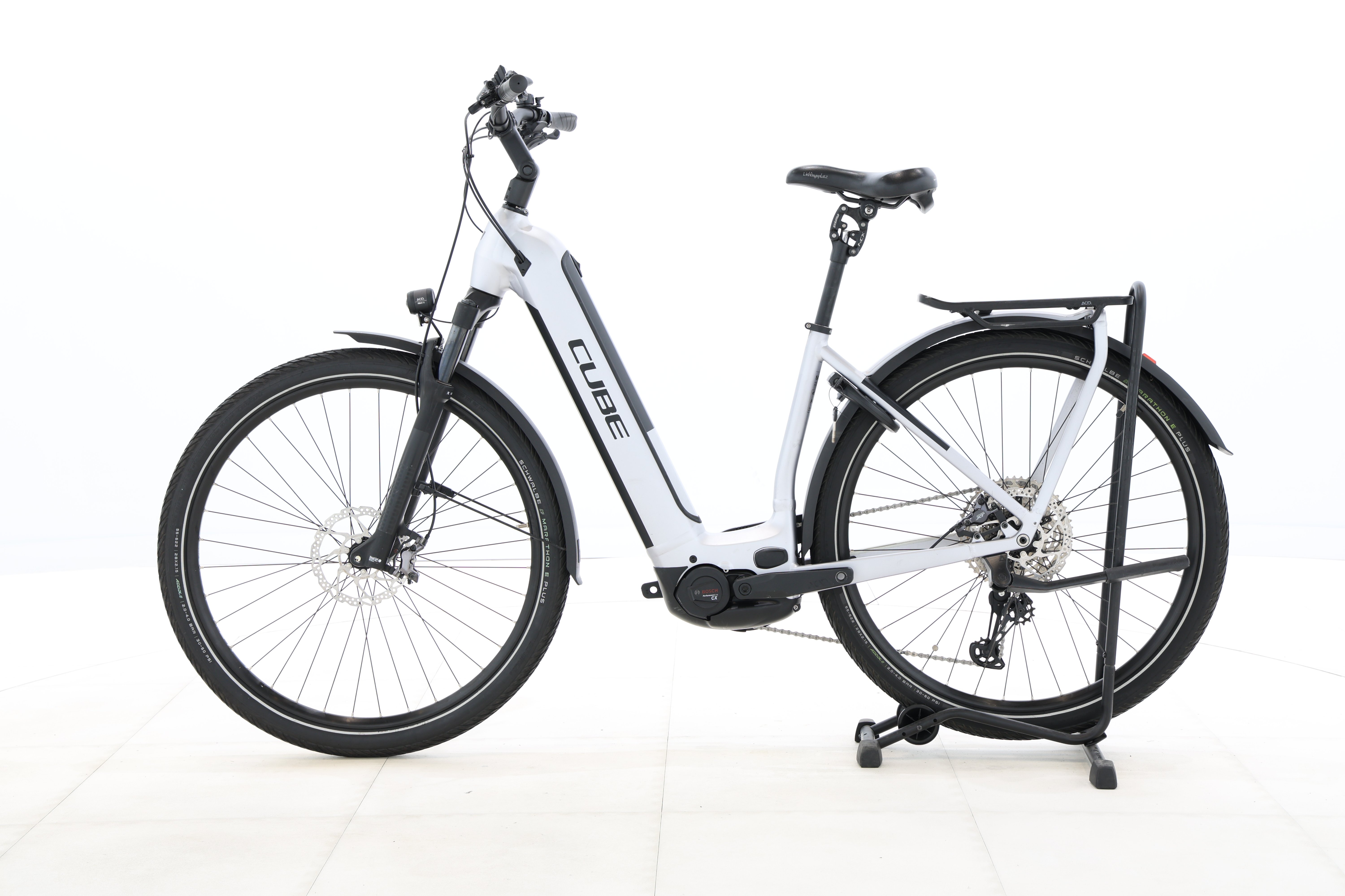 c4f1aac2-98b7-42c3-95a0-43581abdb351