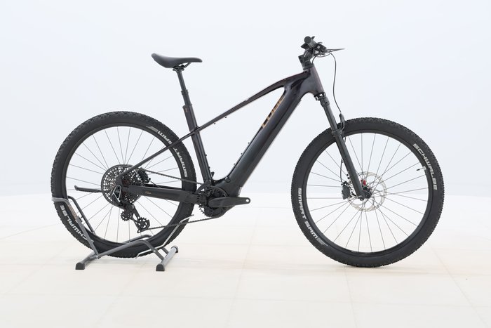 Cube REACTION HYBRID SLT 800 2025