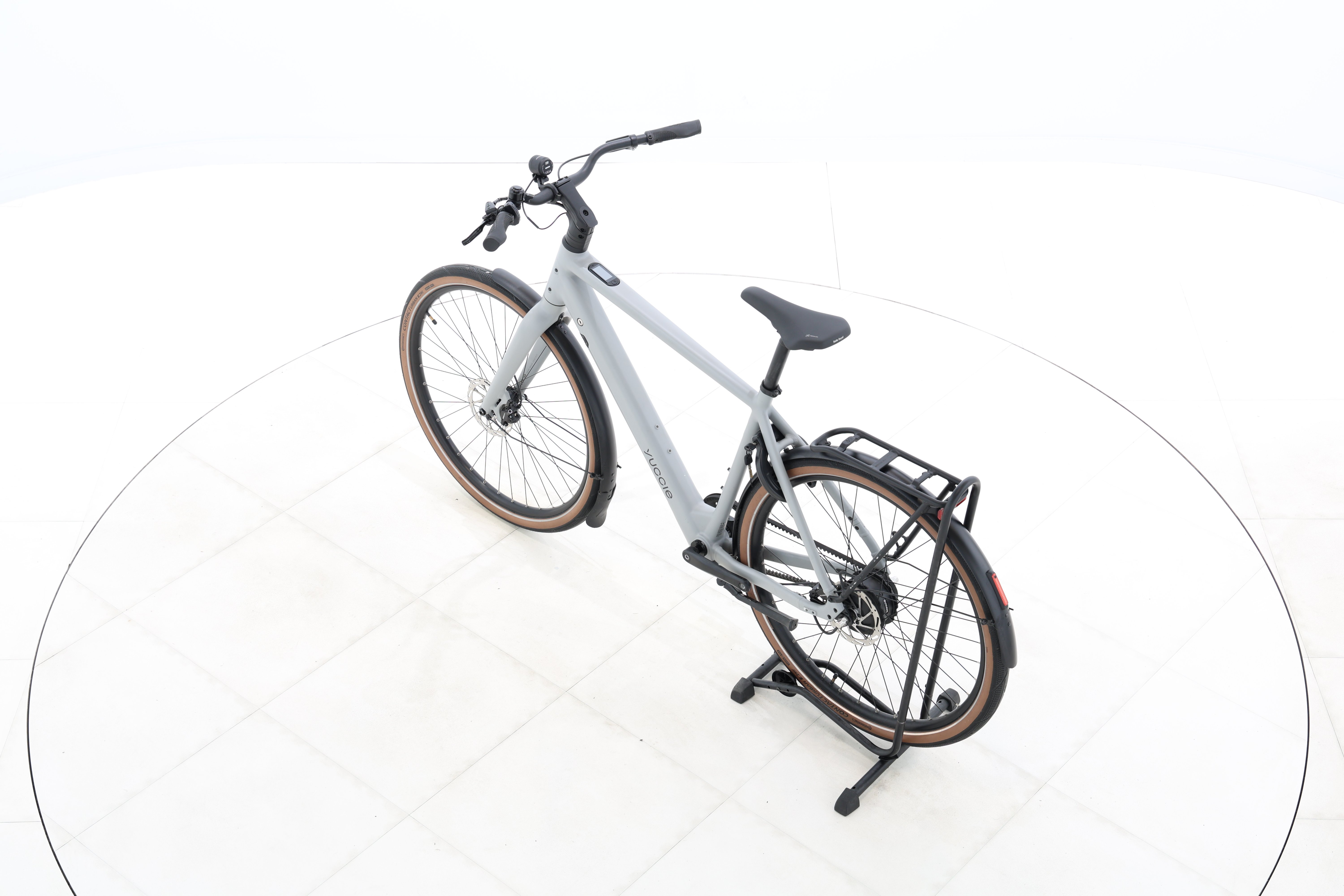 81af833b-4d81-4cee-9654-6d6aa7c76e87