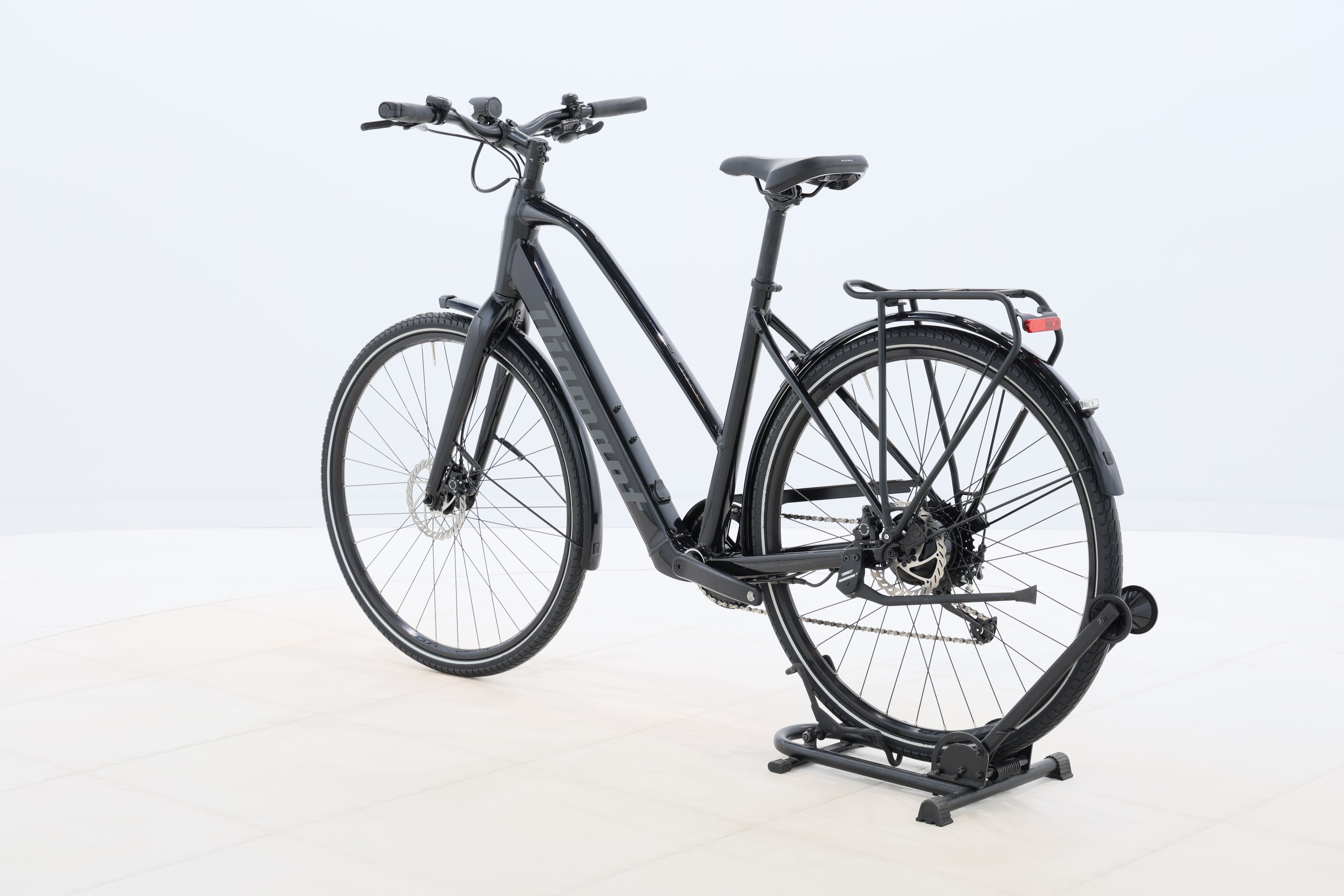 e1dd12b1-93b5-47b9-8e6c-073b73cf46d3