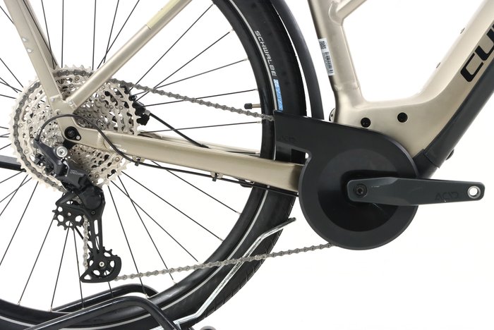 Cube KATHMANDU HYBRID PRO 750 2023