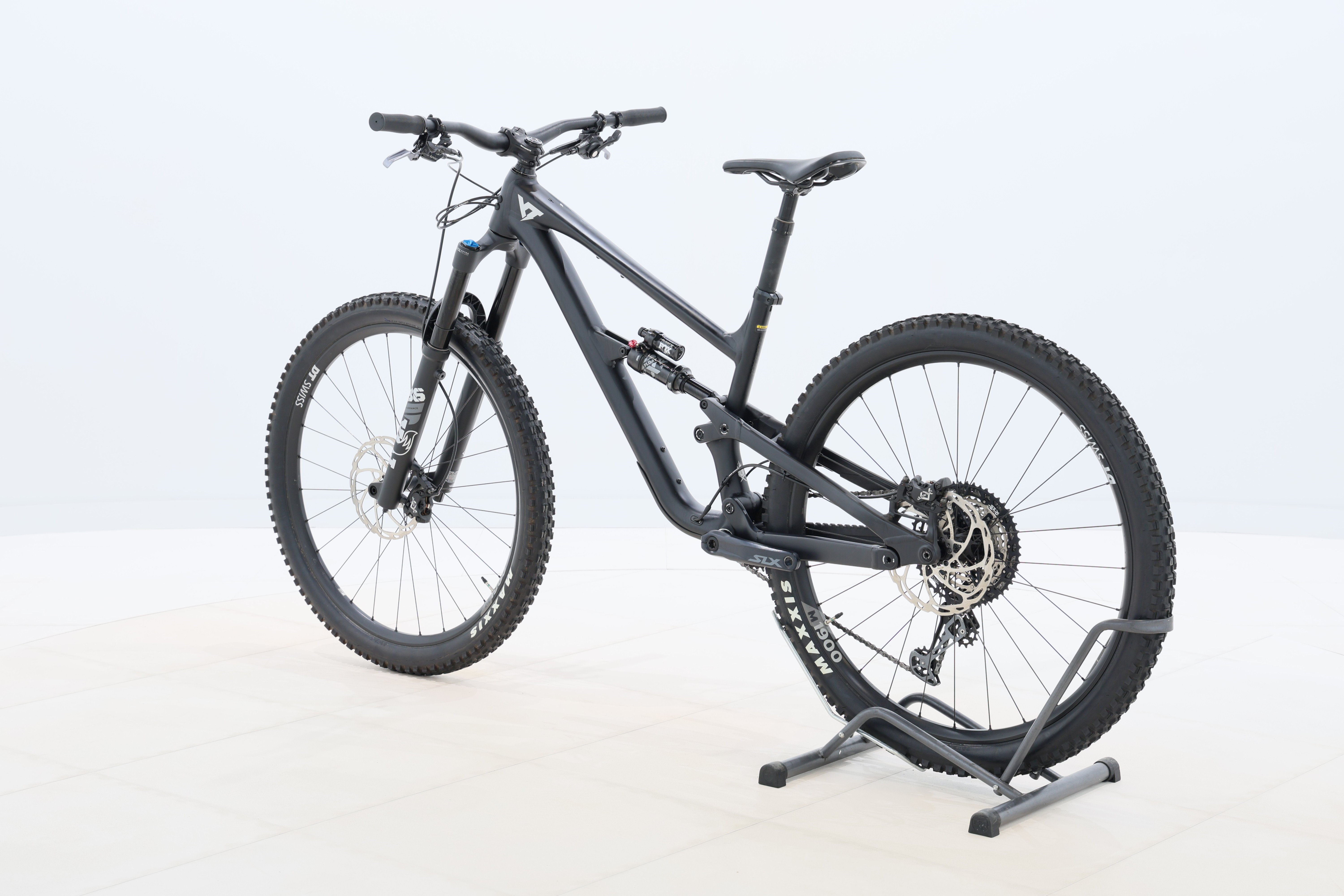 99e6adf3-8764-441d-8920-08f9b4bffb8a