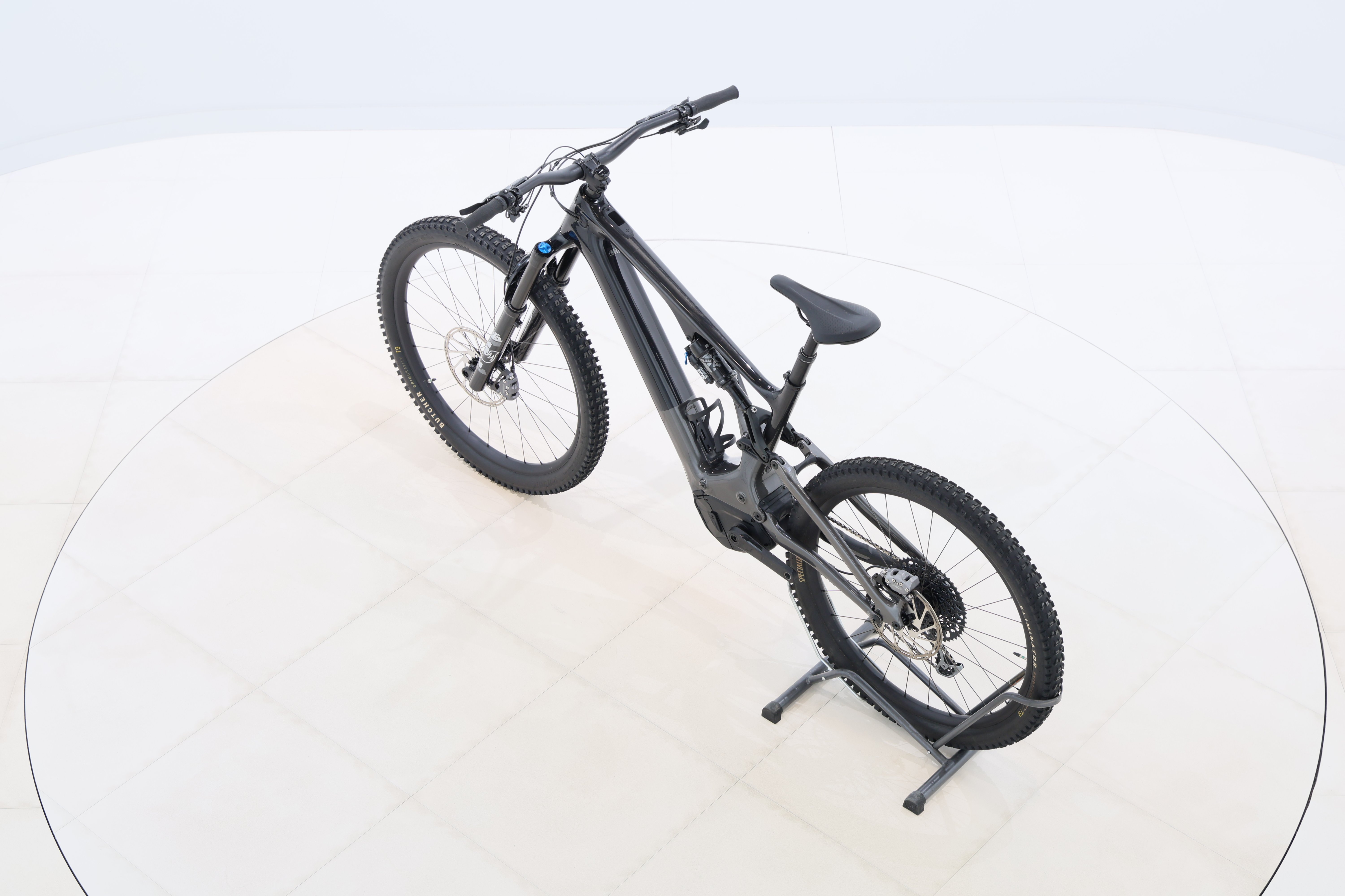 1b7ae602-0d61-43df-bb3c-82210403ecec