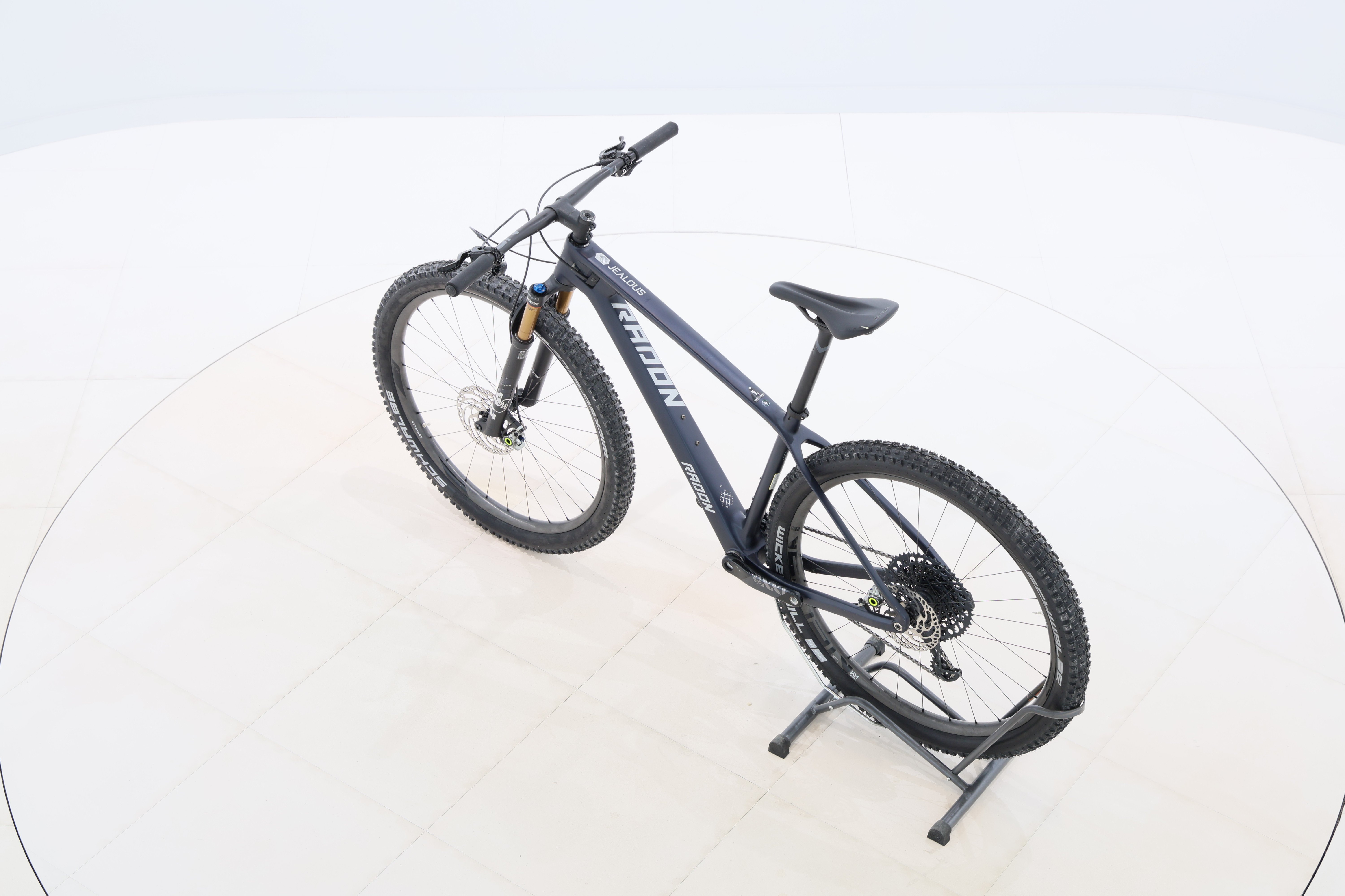 da5fb605-fe5c-4c55-8cc9-e9121347fc9f