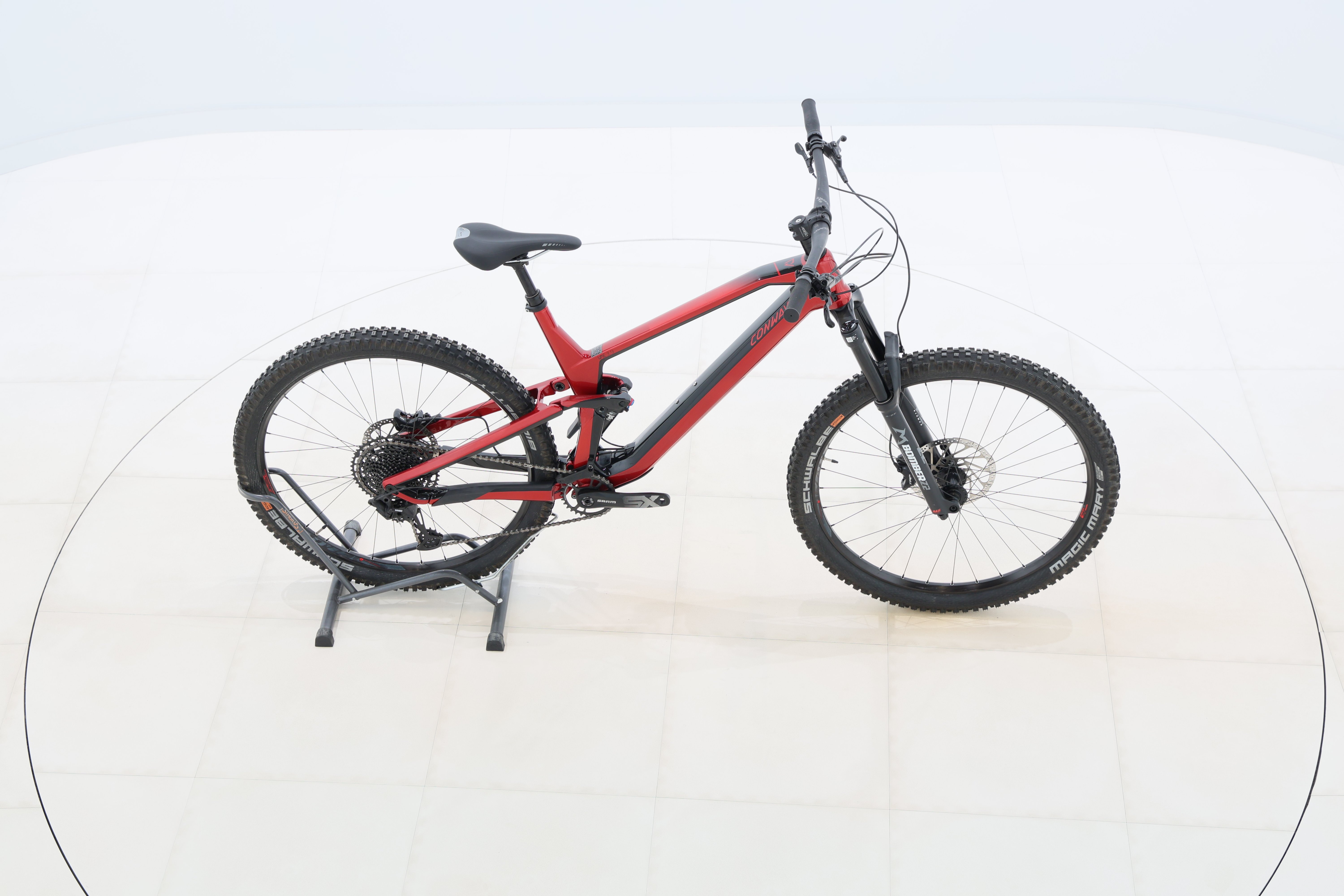 0f8aa53a-6333-4e8f-a3a9-024621e0f8b6