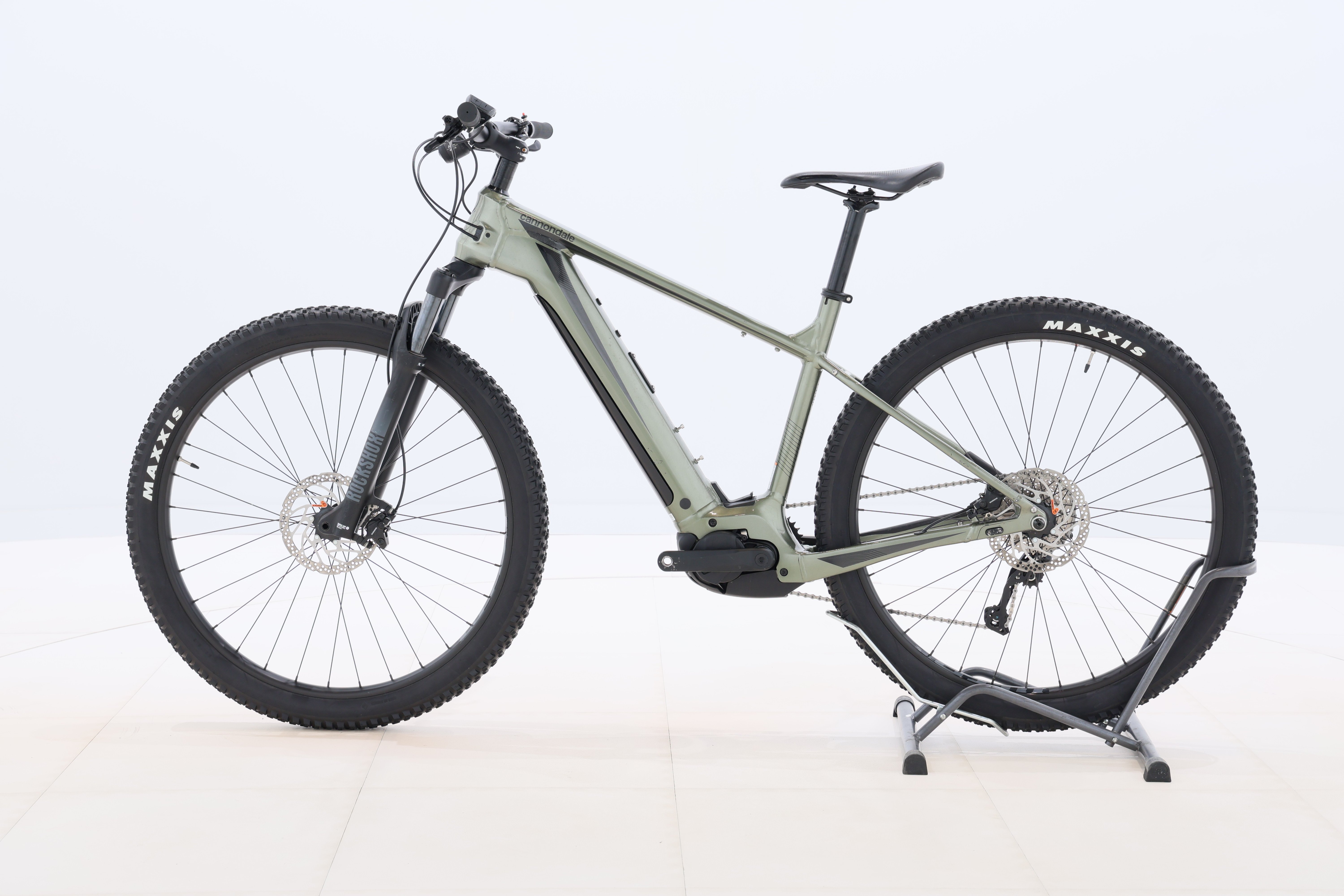 9f2ccb0e-58b5-406a-a3ed-dff28c5bbf7f