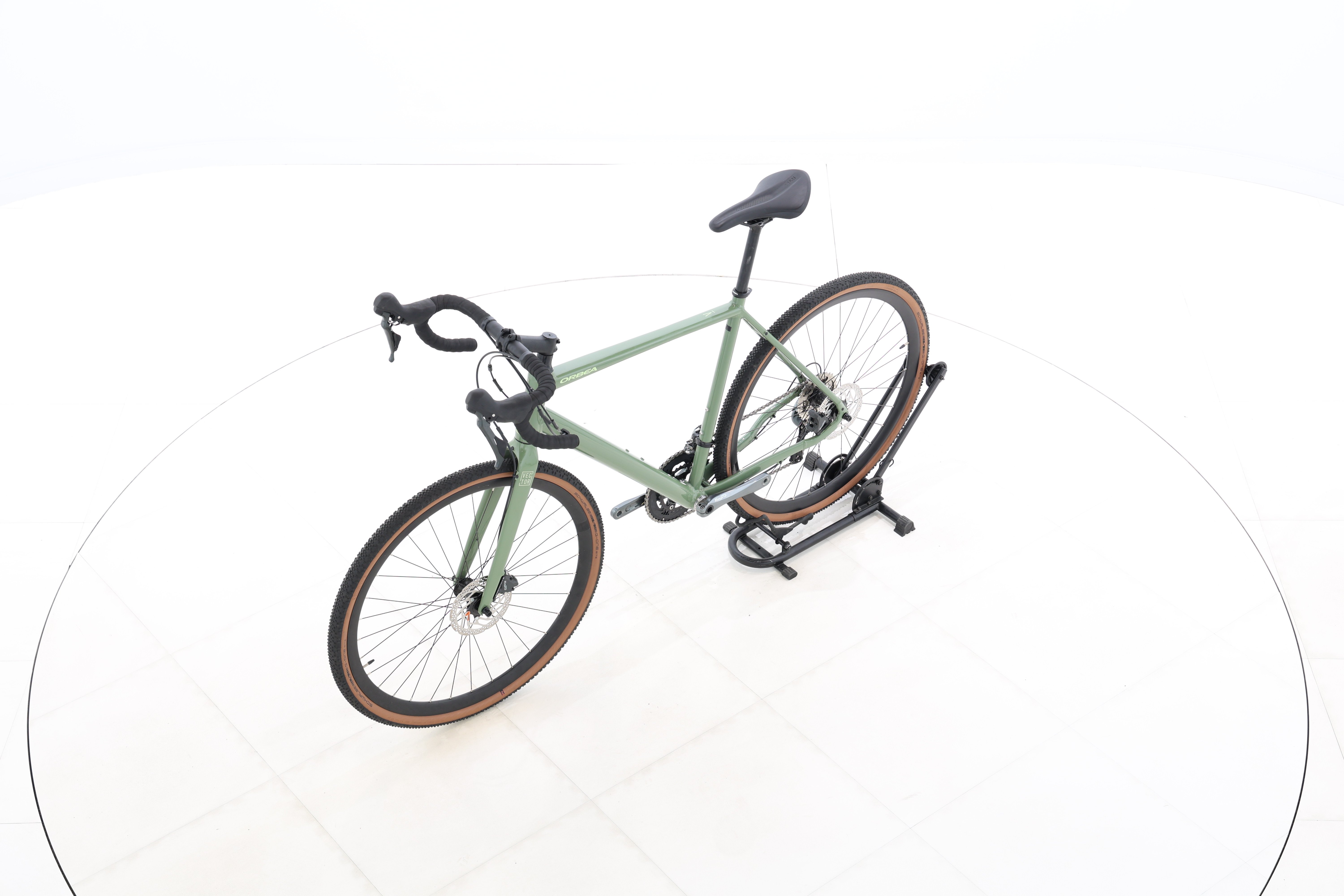 cd924696-bb60-4d5a-b8e5-086c75835c93