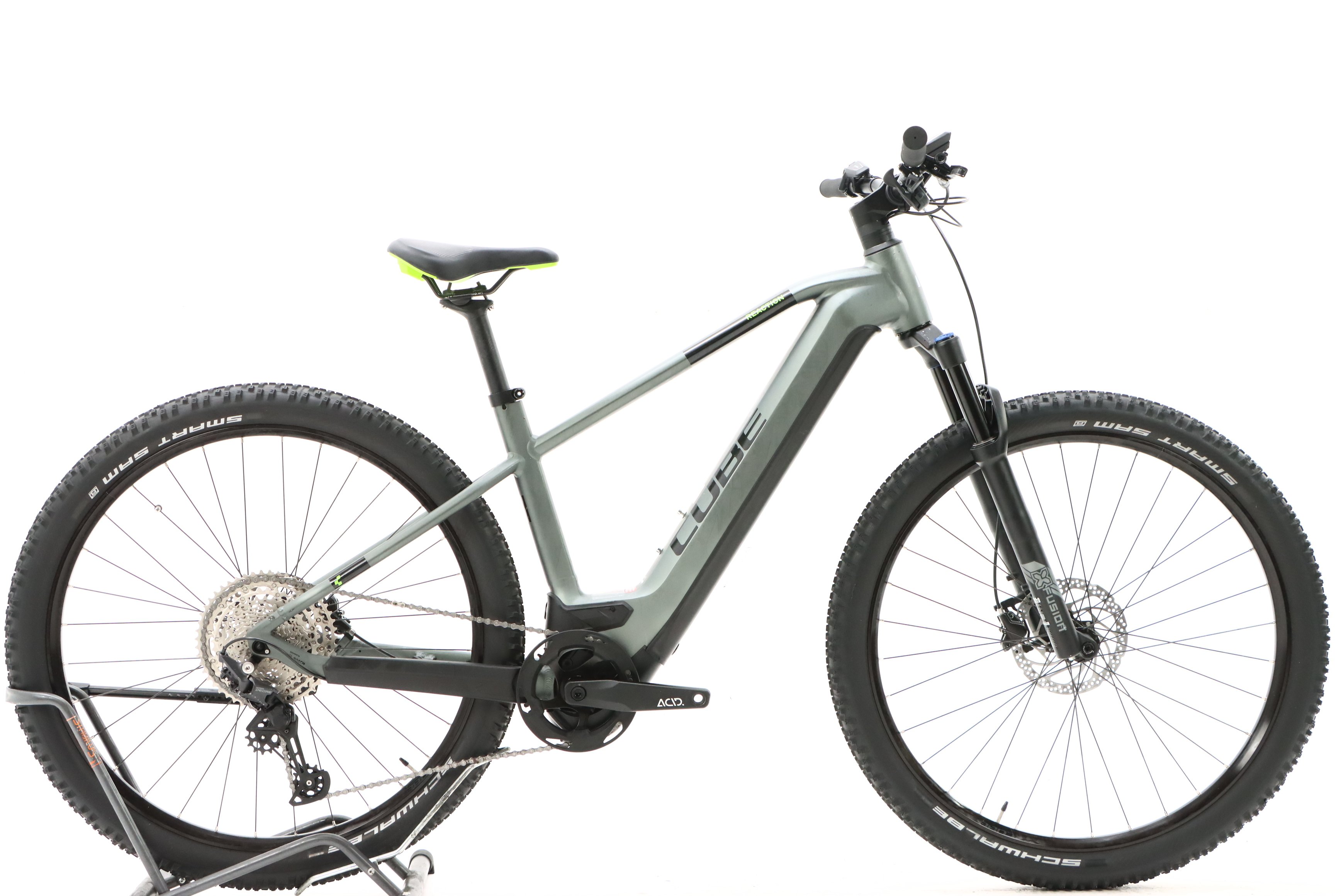 20943b9b-90f9-44b4-bec9-00b12a5db294