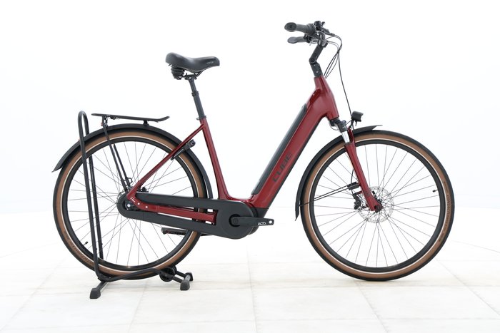 Cube SUPREME RT HYBRID PRO 625 2023