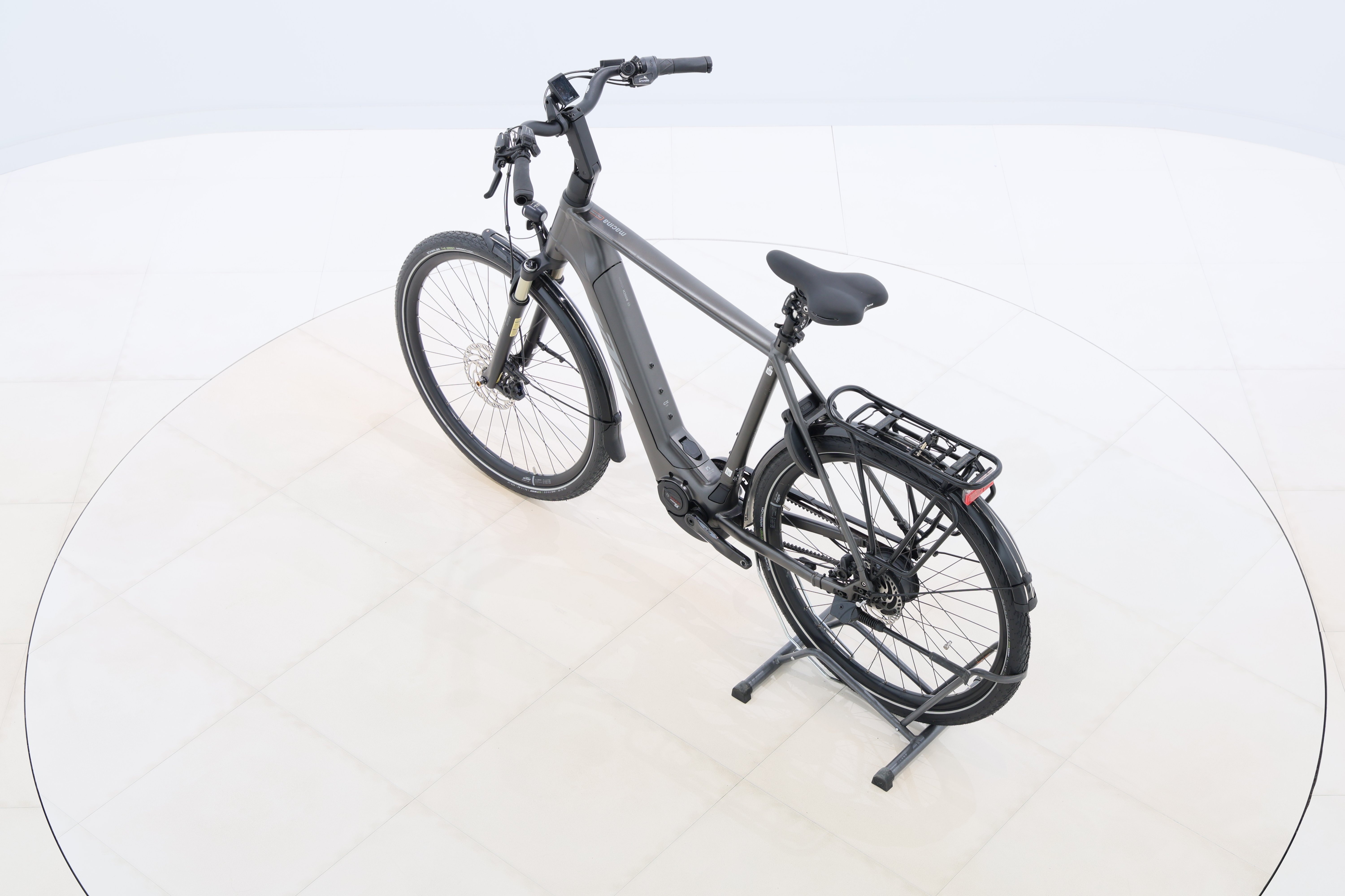 76b9e32b-c34c-4011-8a14-fcc9904f9158