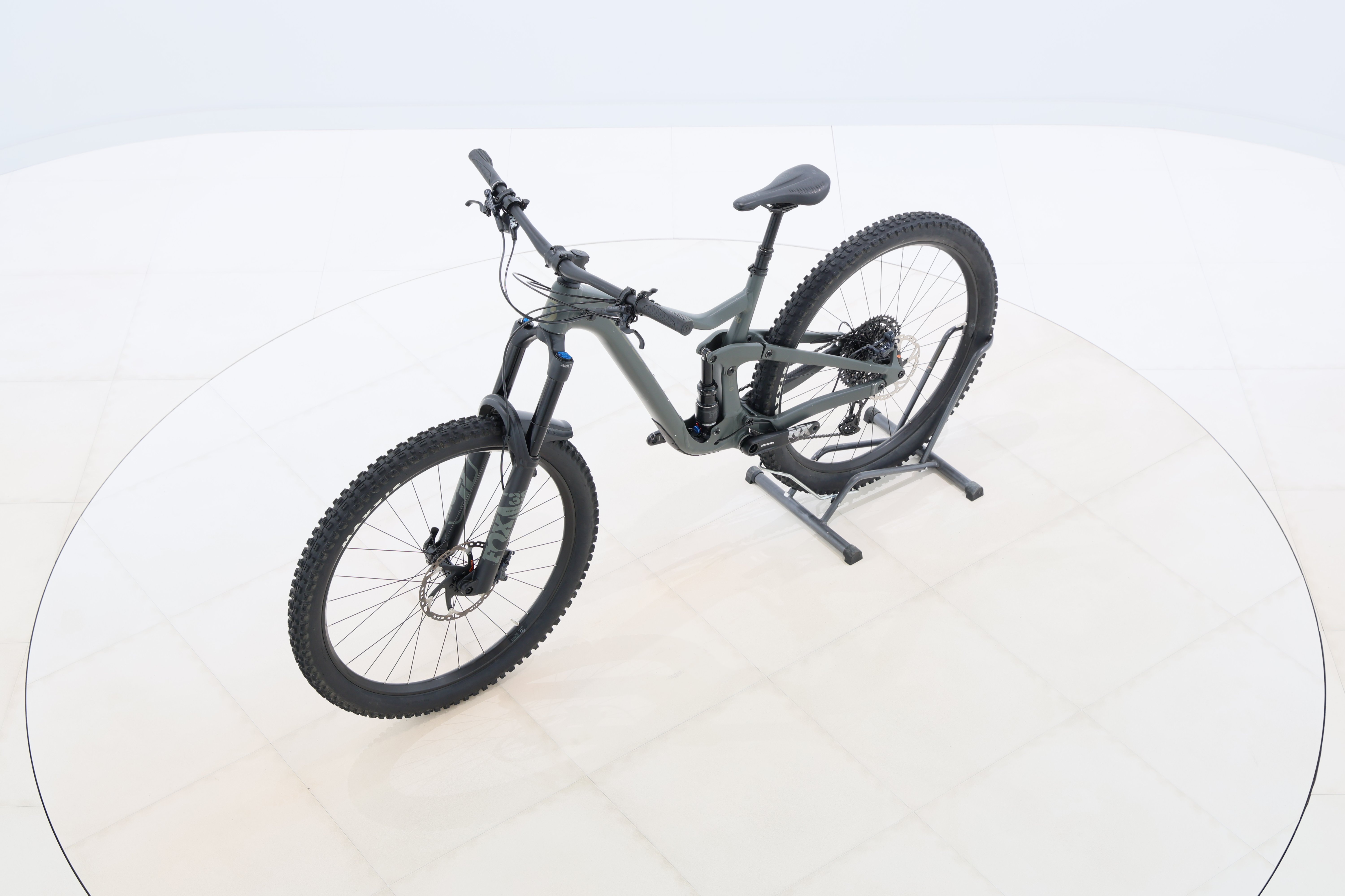 fd060d48-3f68-41e9-ae16-d60e9378068a