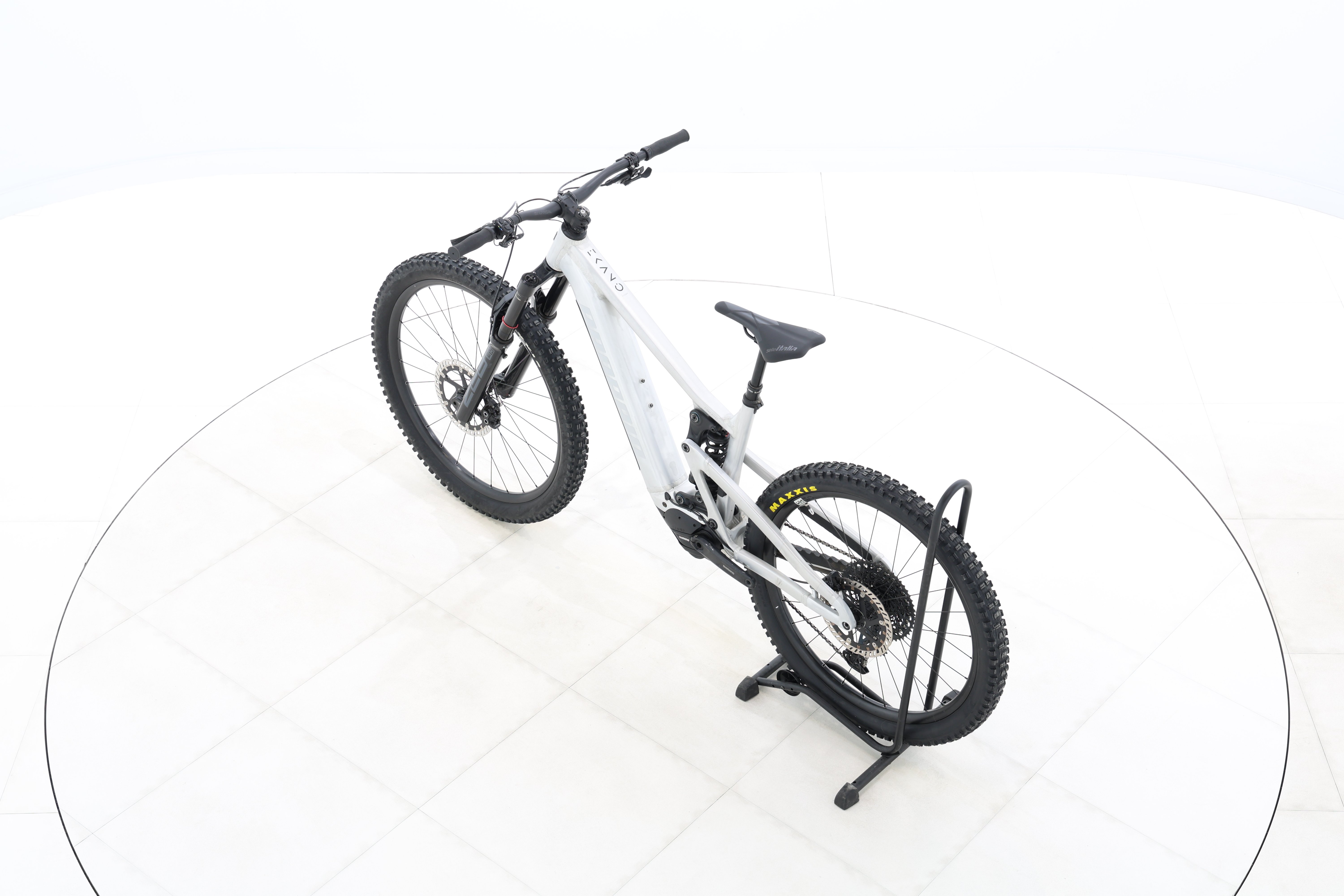 c525af85-1bd2-495f-9331-efd7759469f4