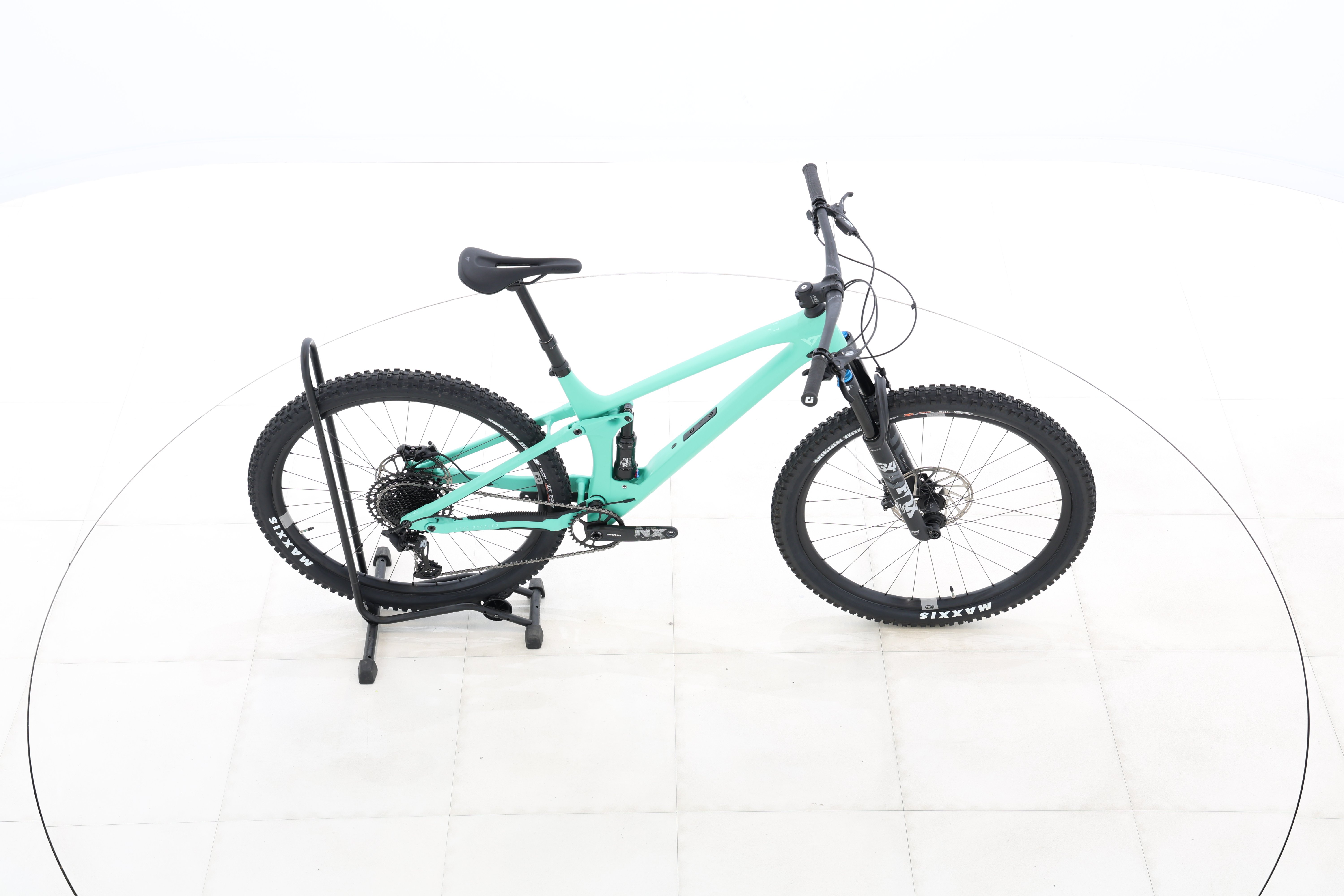 1e6301d4-6ca0-4de2-9e79-49a537d9e1d8