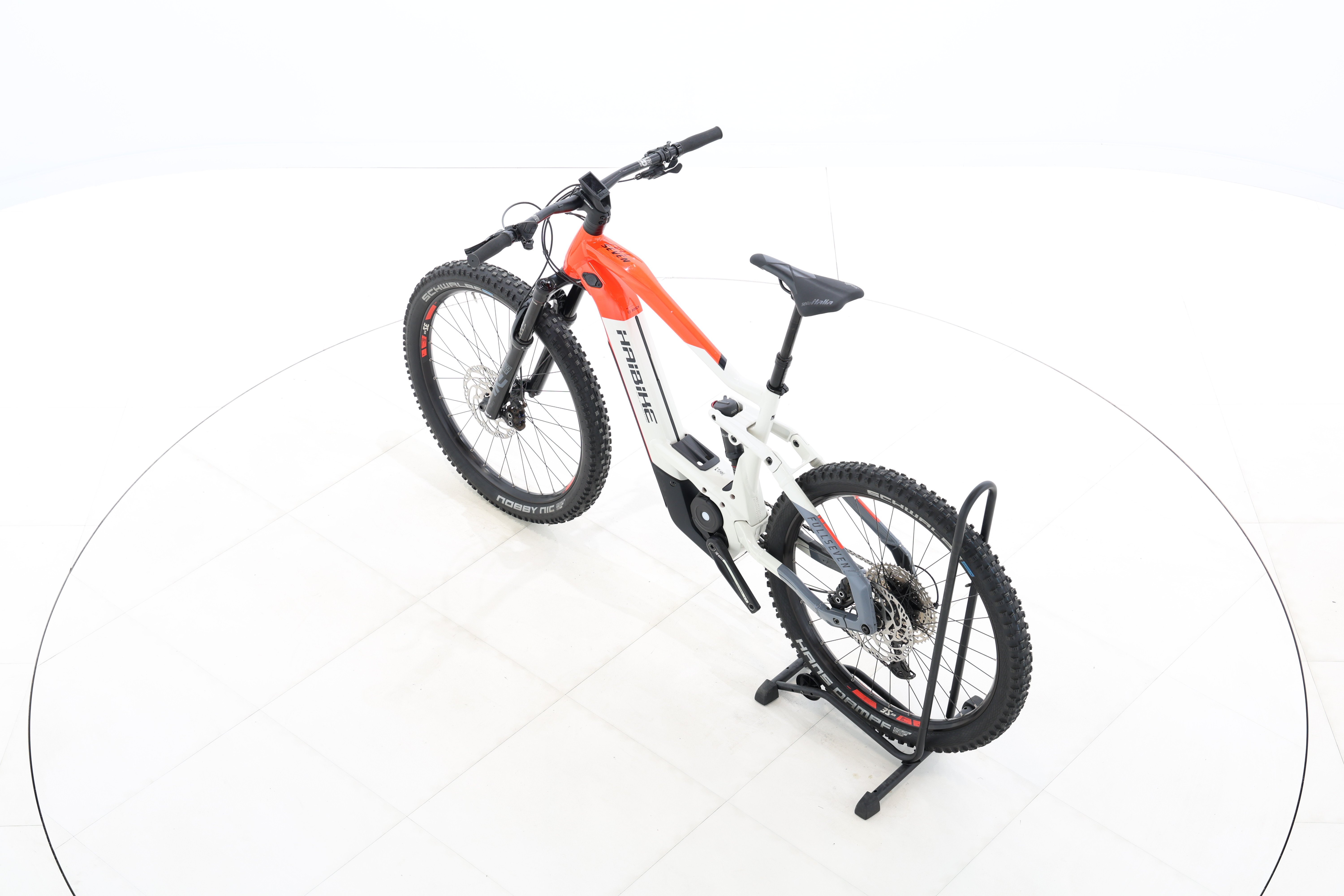 7cc39099-a138-44a9-aa76-2bd7737ba115