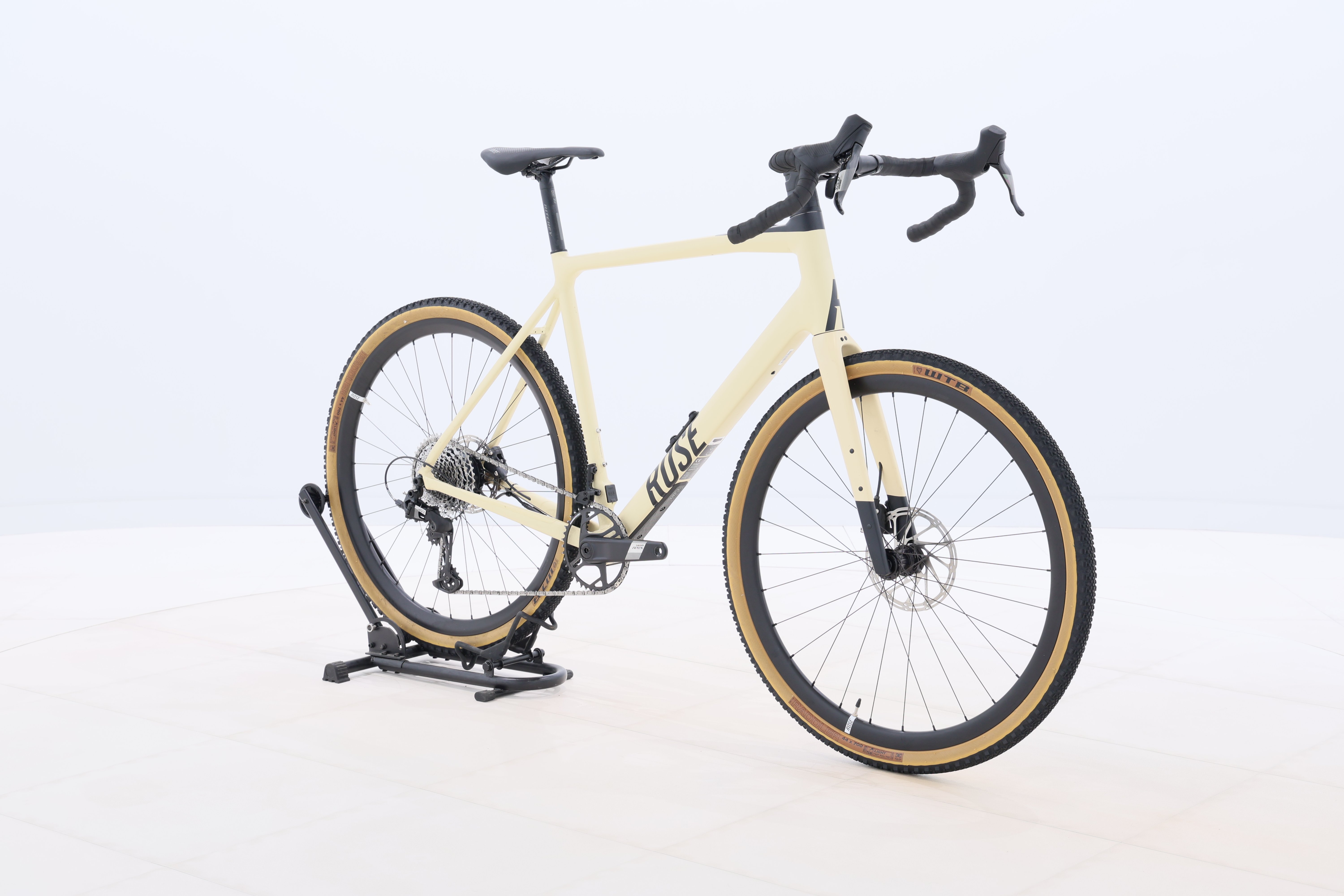 0eff282c-8ad3-4de6-b79d-7145210f92dd