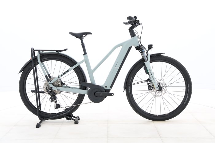 Cube KATHMANDU HYBRID EX 800 2025