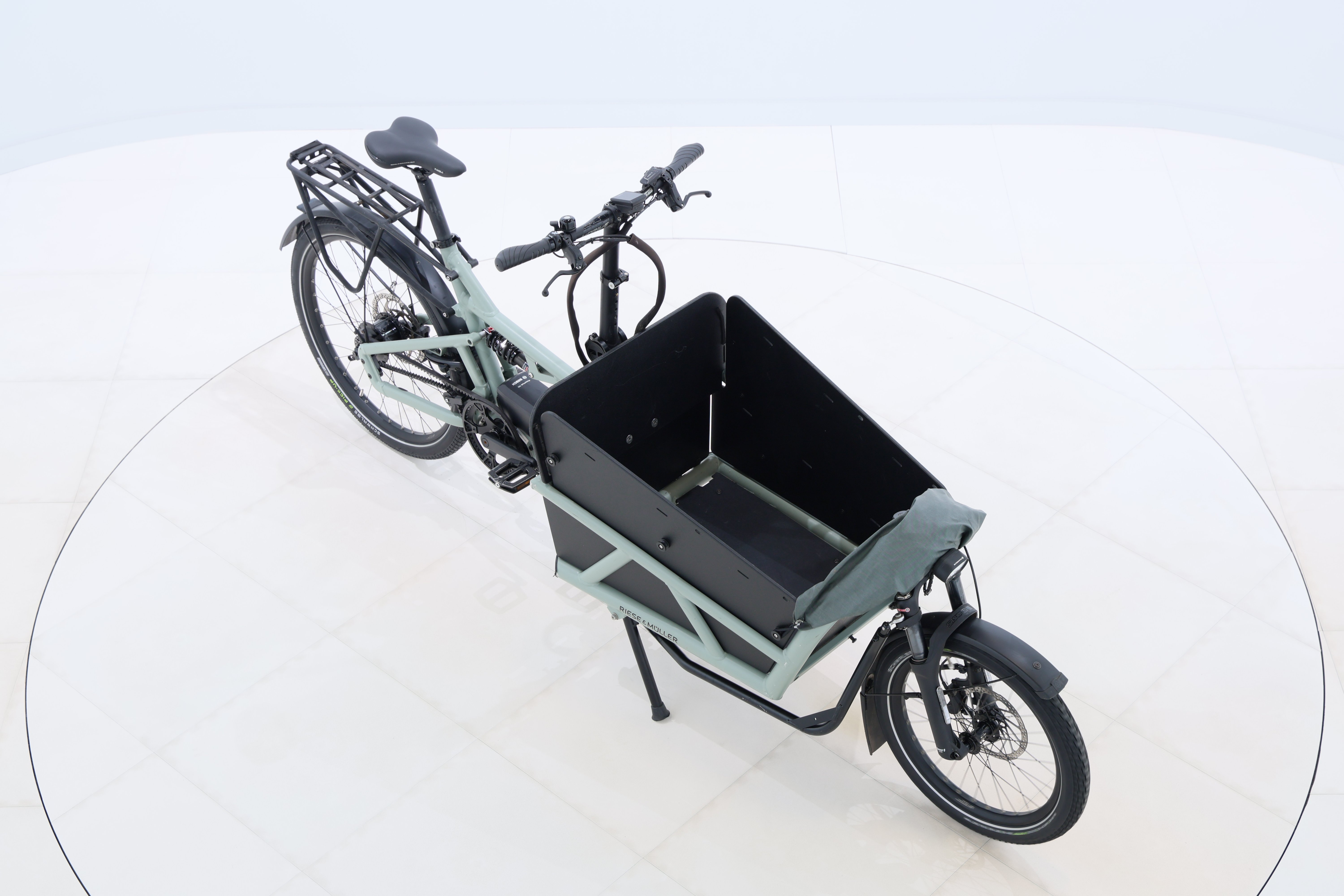 9f7b78bc-dcf4-47dc-9c2c-b207f5d46775