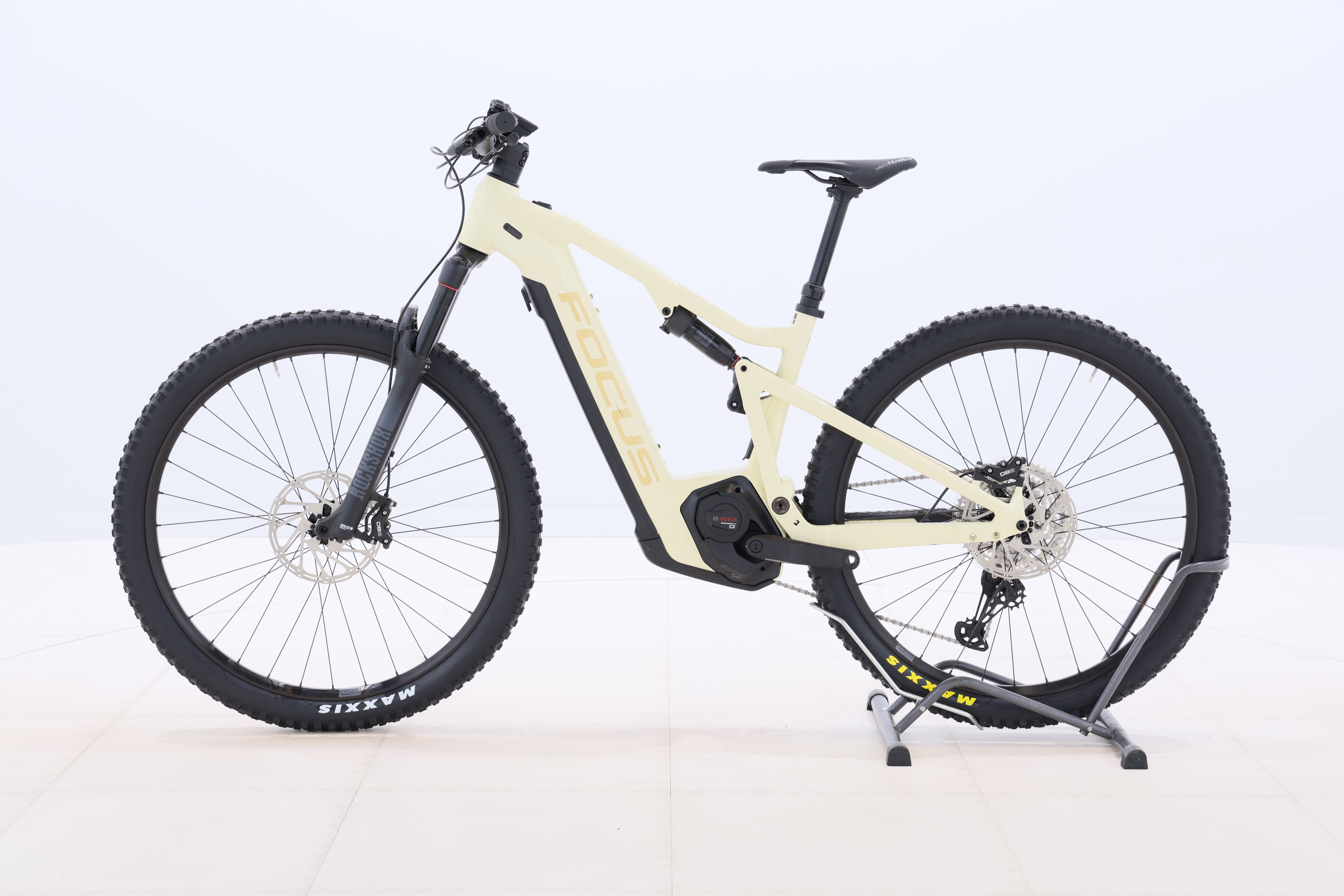 92895406-2296-47f6-9902-e195f72341a5