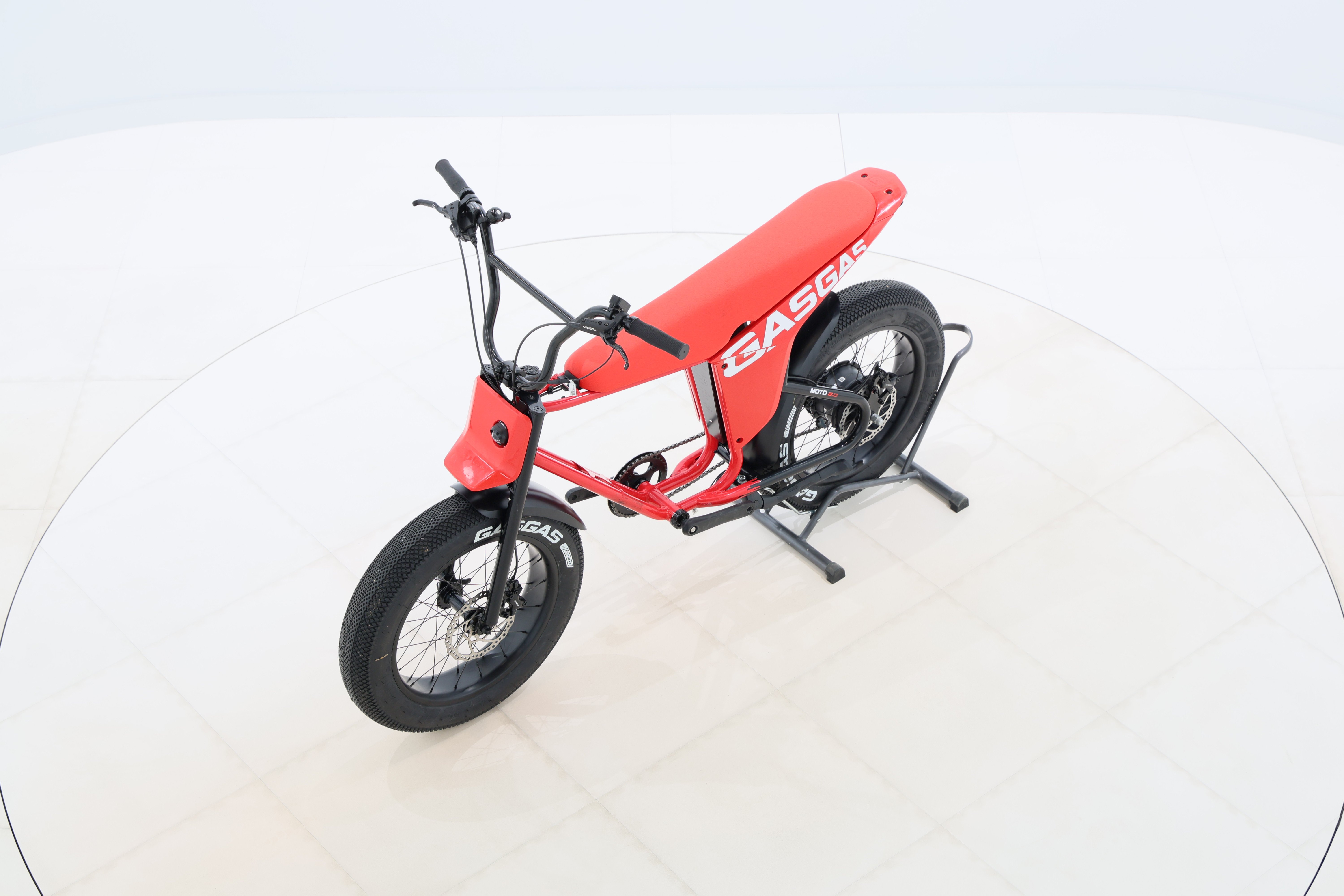 14382eb4-c3ca-45cf-aea5-4aeab238e963