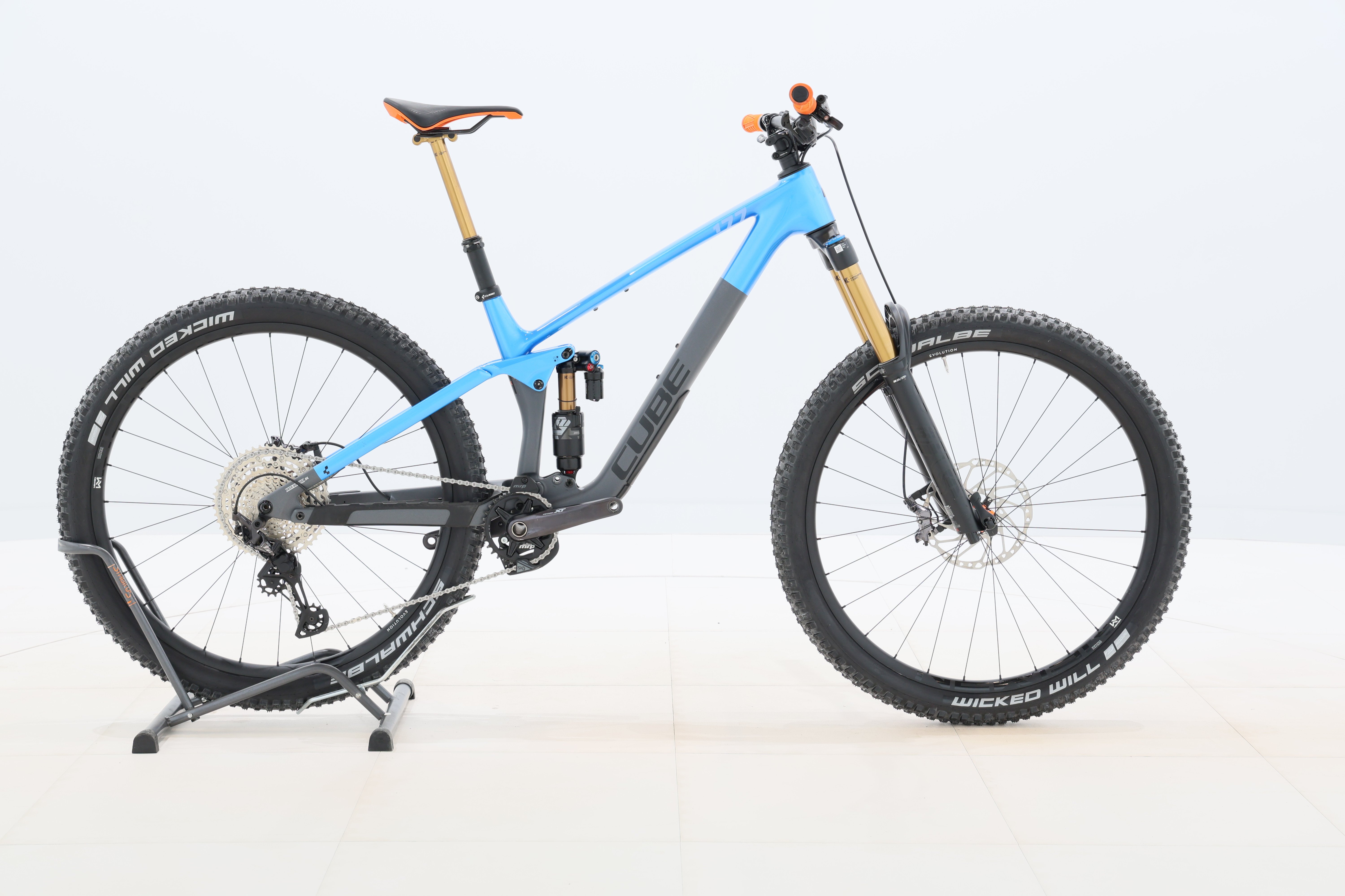 47ad2f3e-529c-4ac0-9ecf-4c1cf76c5ef2