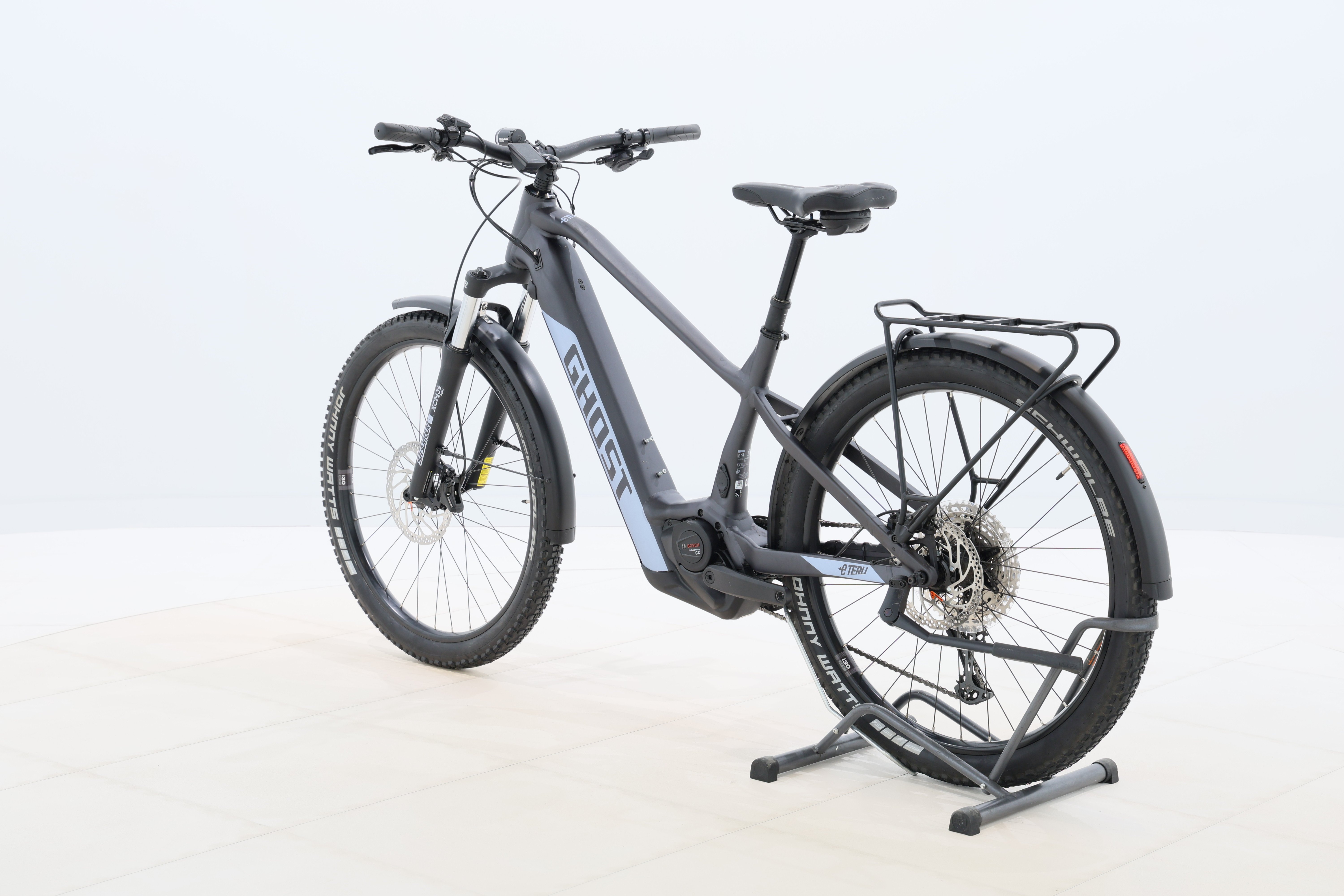 cc8046a4-f4b8-4706-a102-7f626f1284a1