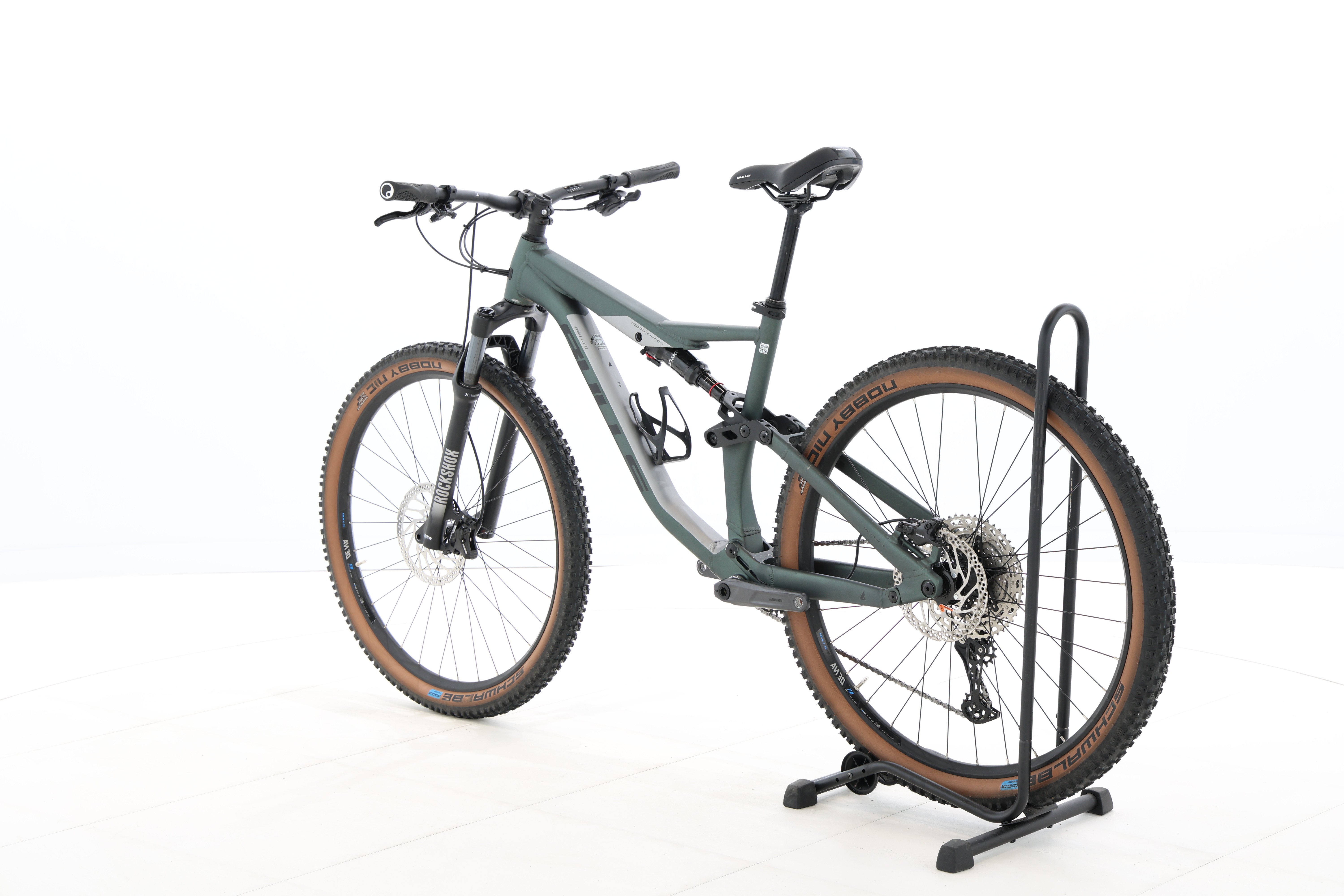 11befb43-e5e9-474d-b4ca-e9126144d0ac