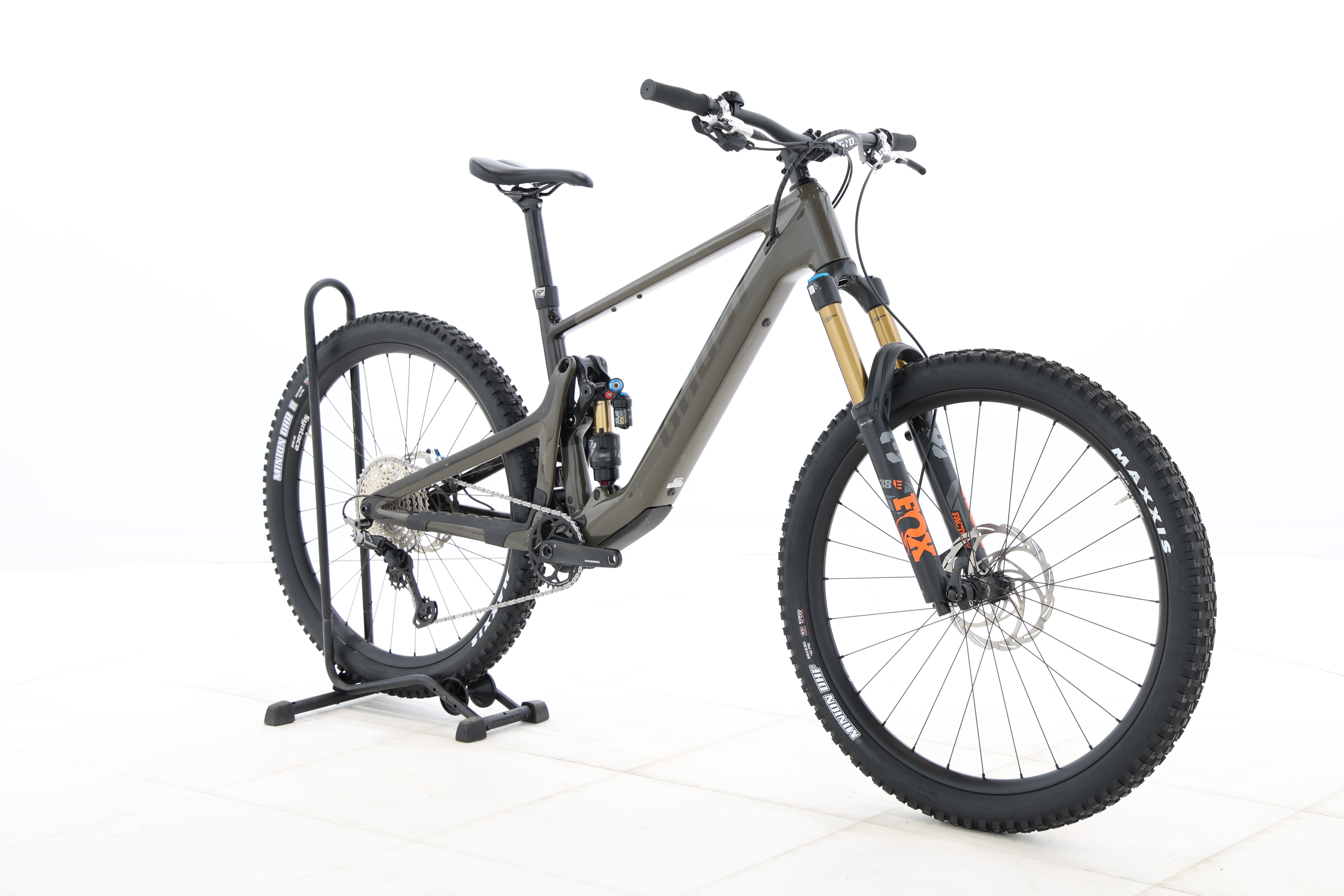 528d818a-4112-4f80-aa83-17cf6d84f7c1