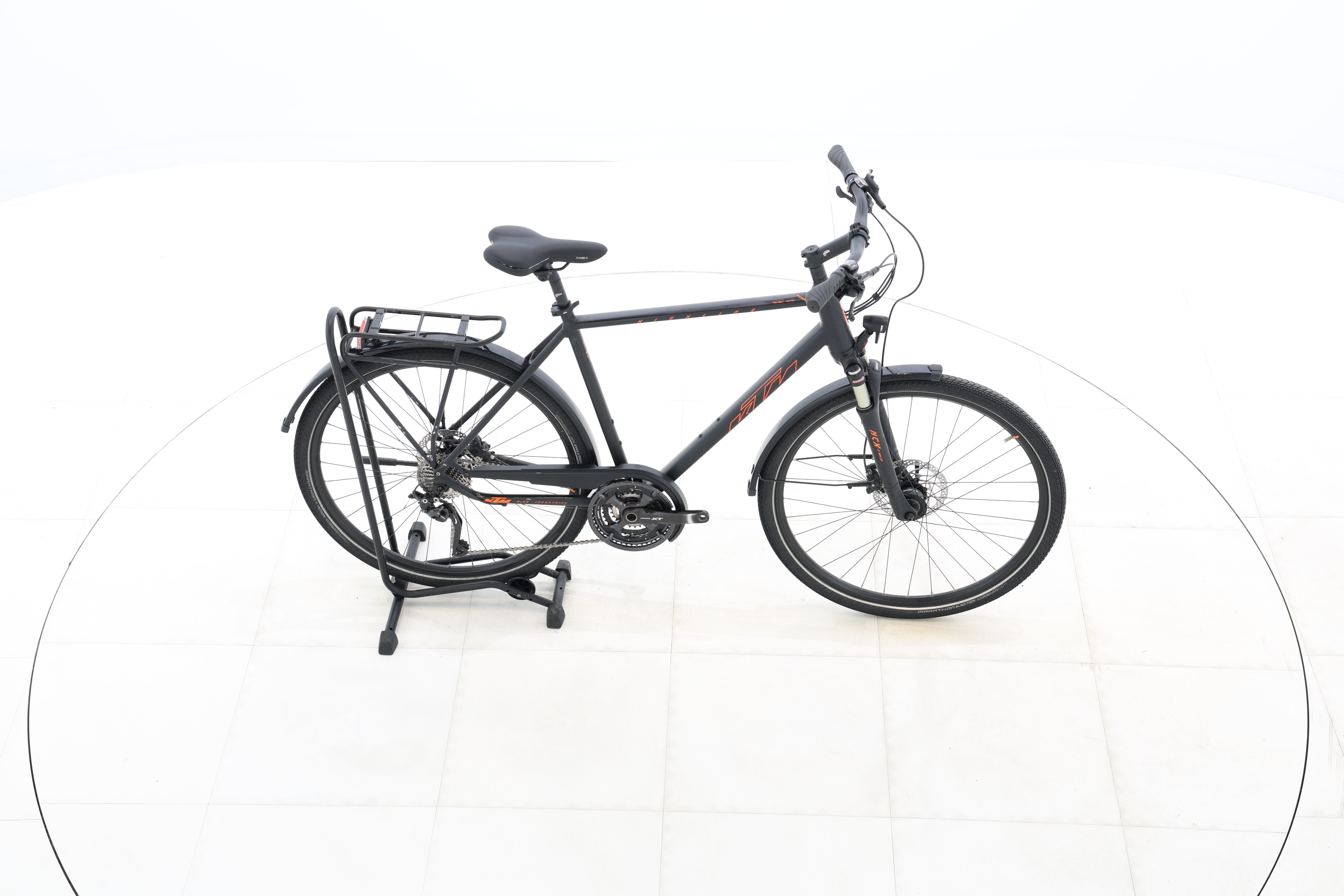 ce46765e-4e06-40b5-92e3-5b6739bfa411