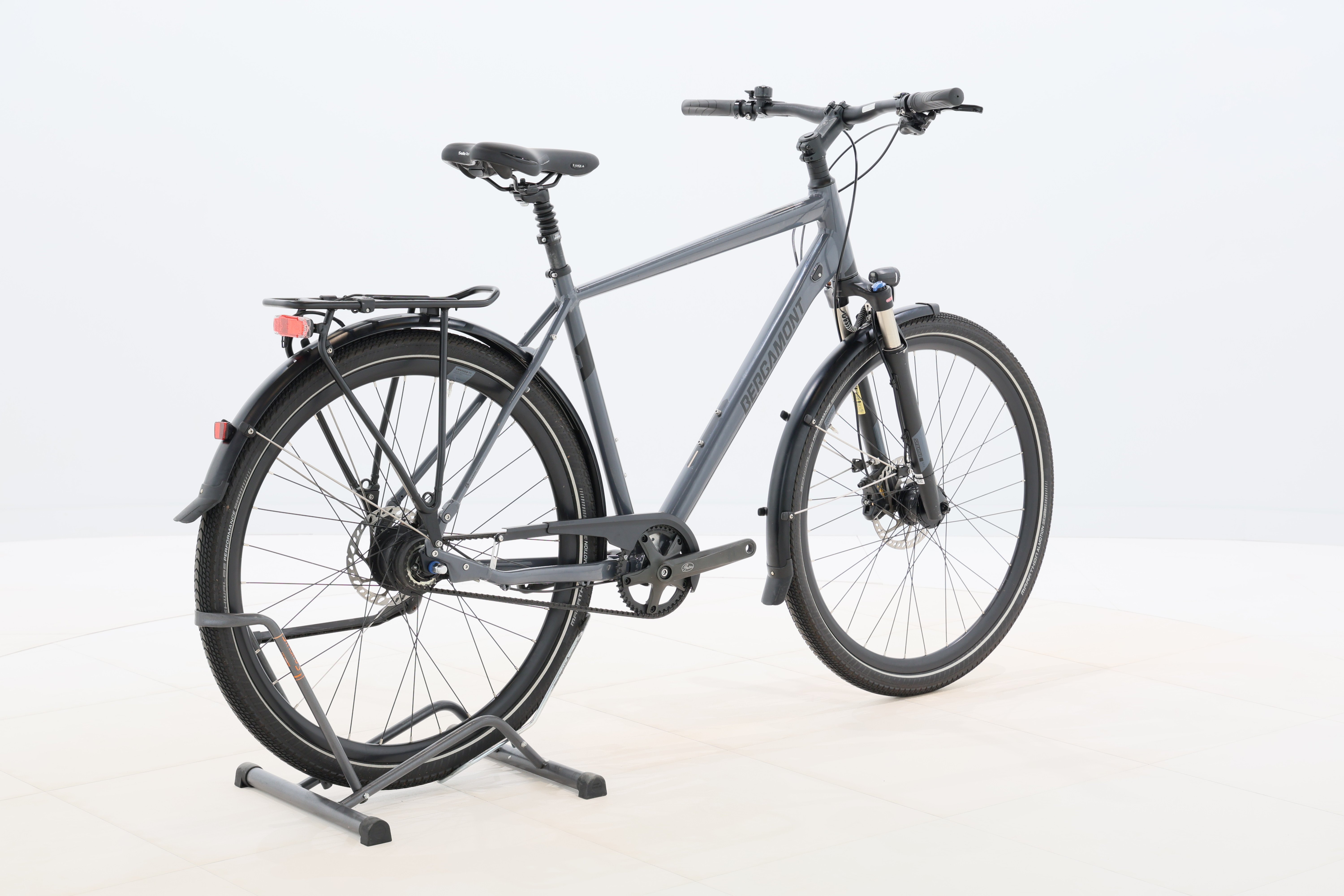 b3cd1162-b146-46dc-9db1-8880bbd94c35