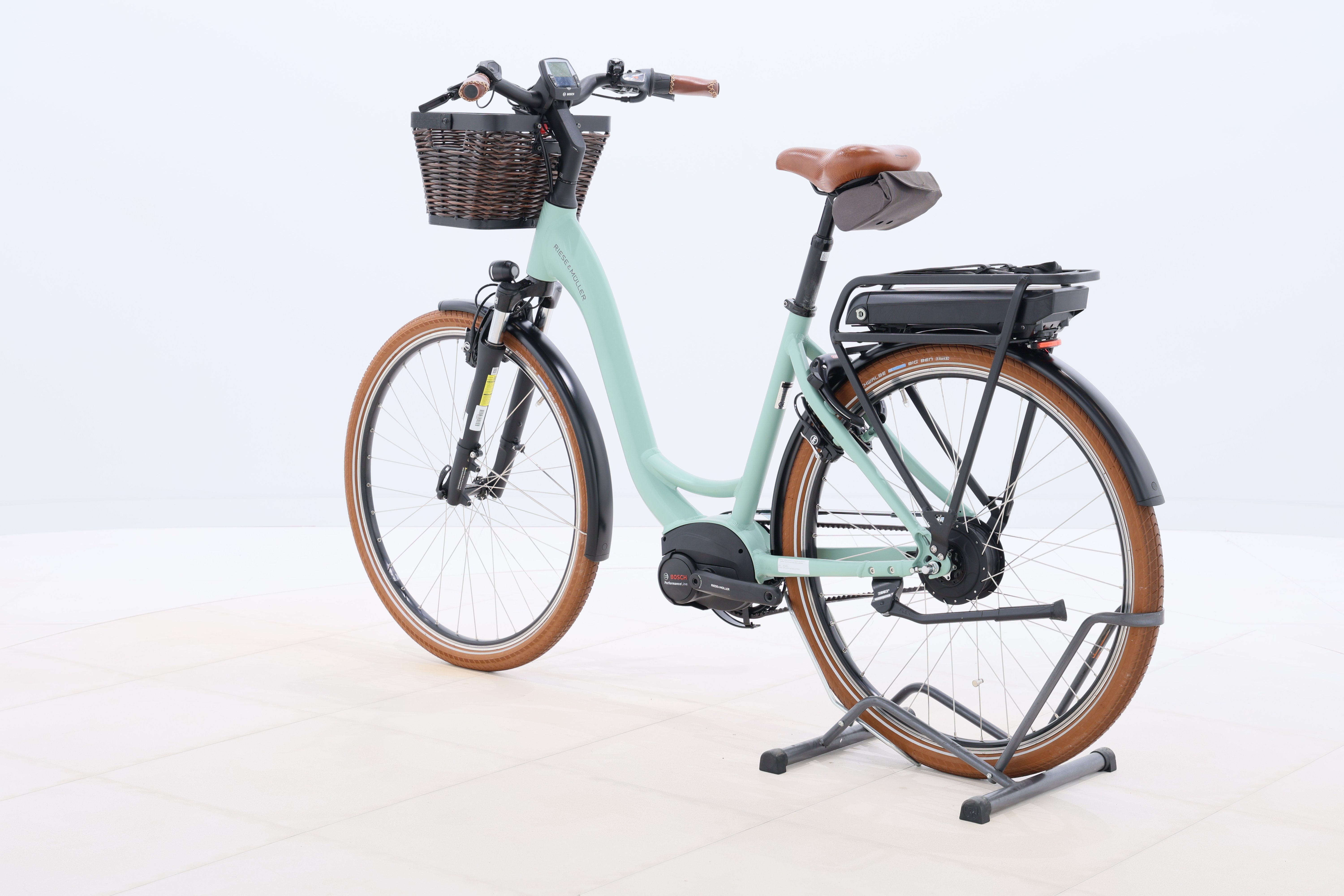 a2abddf5-223f-4440-a803-fc6112ce89e6