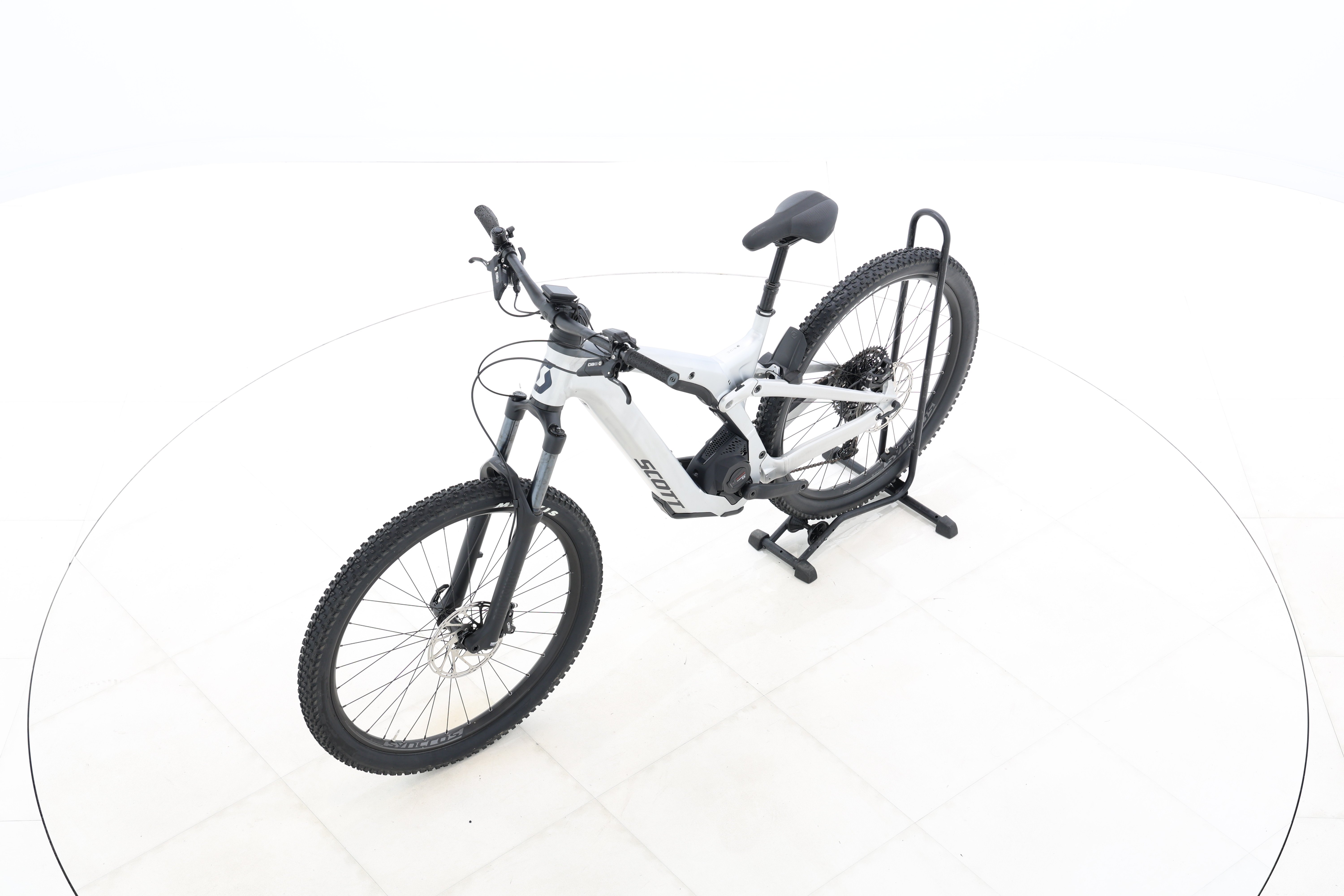 c24a947b-5d45-4fb3-a0e8-74e8862bec6f