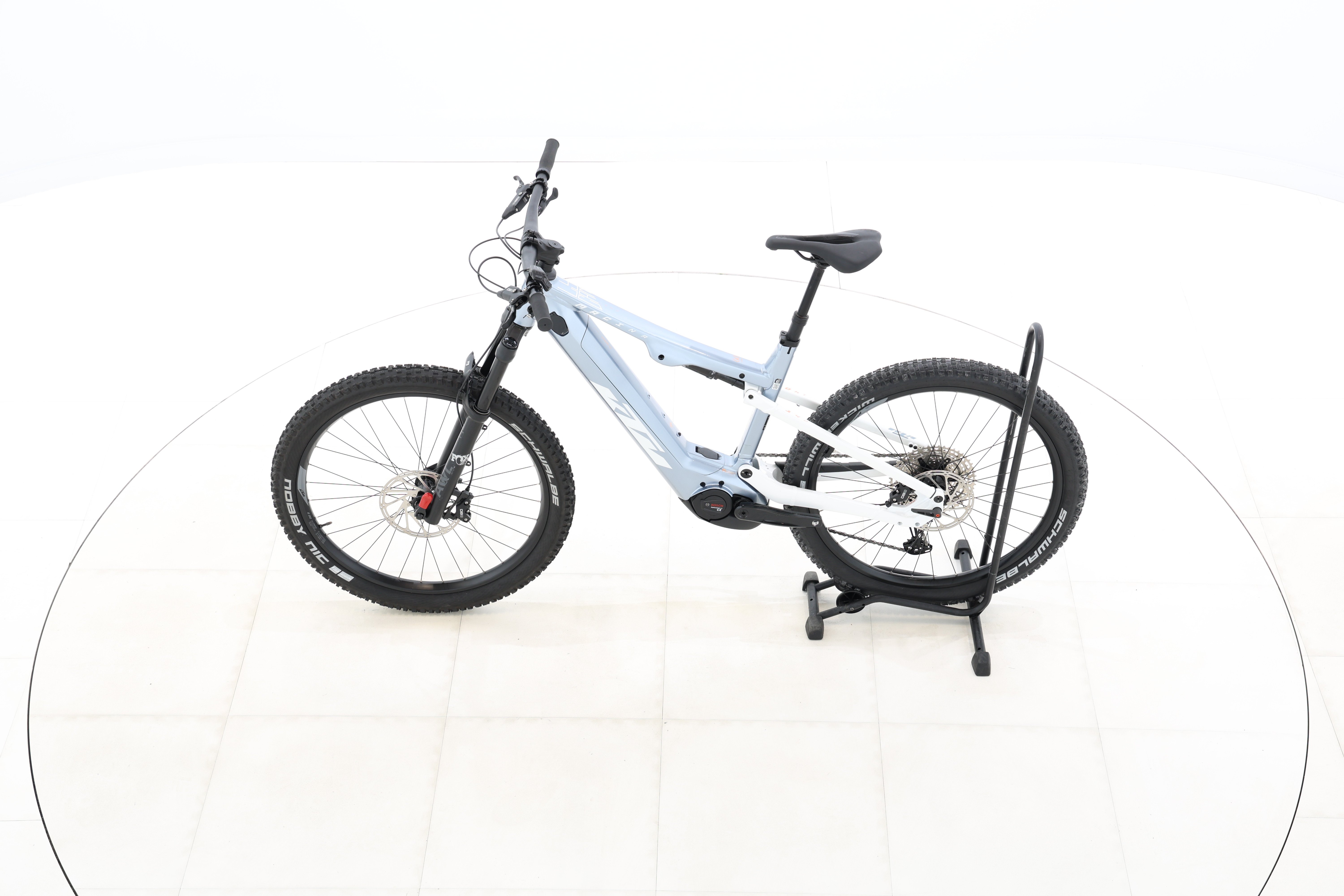 58090302-c018-43d2-9743-0a89507e6cf1