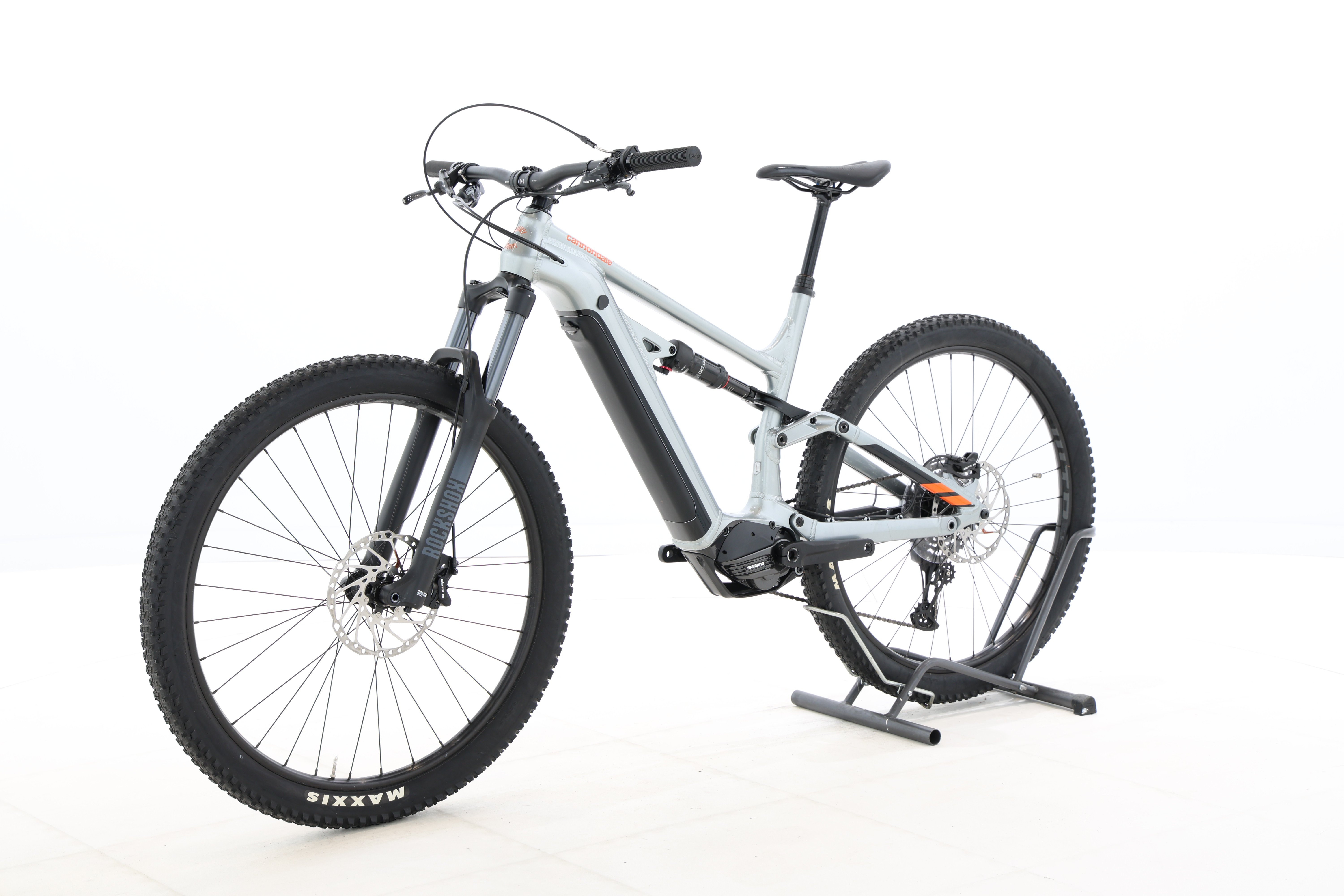 fbd7b8b6-92c2-47a8-bfa2-07d503ec114d