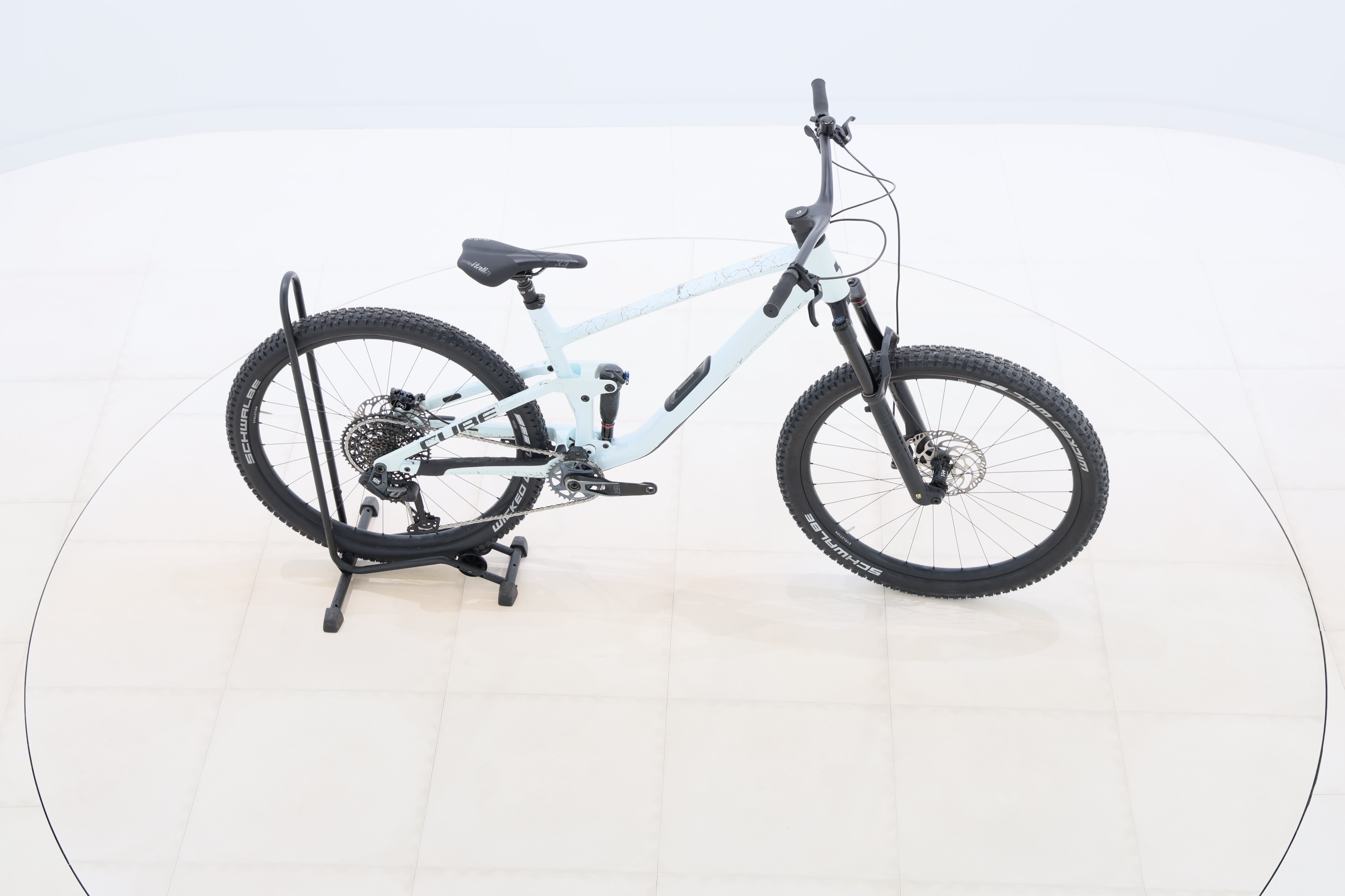 8051a231-c80b-41d2-9d2b-7ebc529e018b