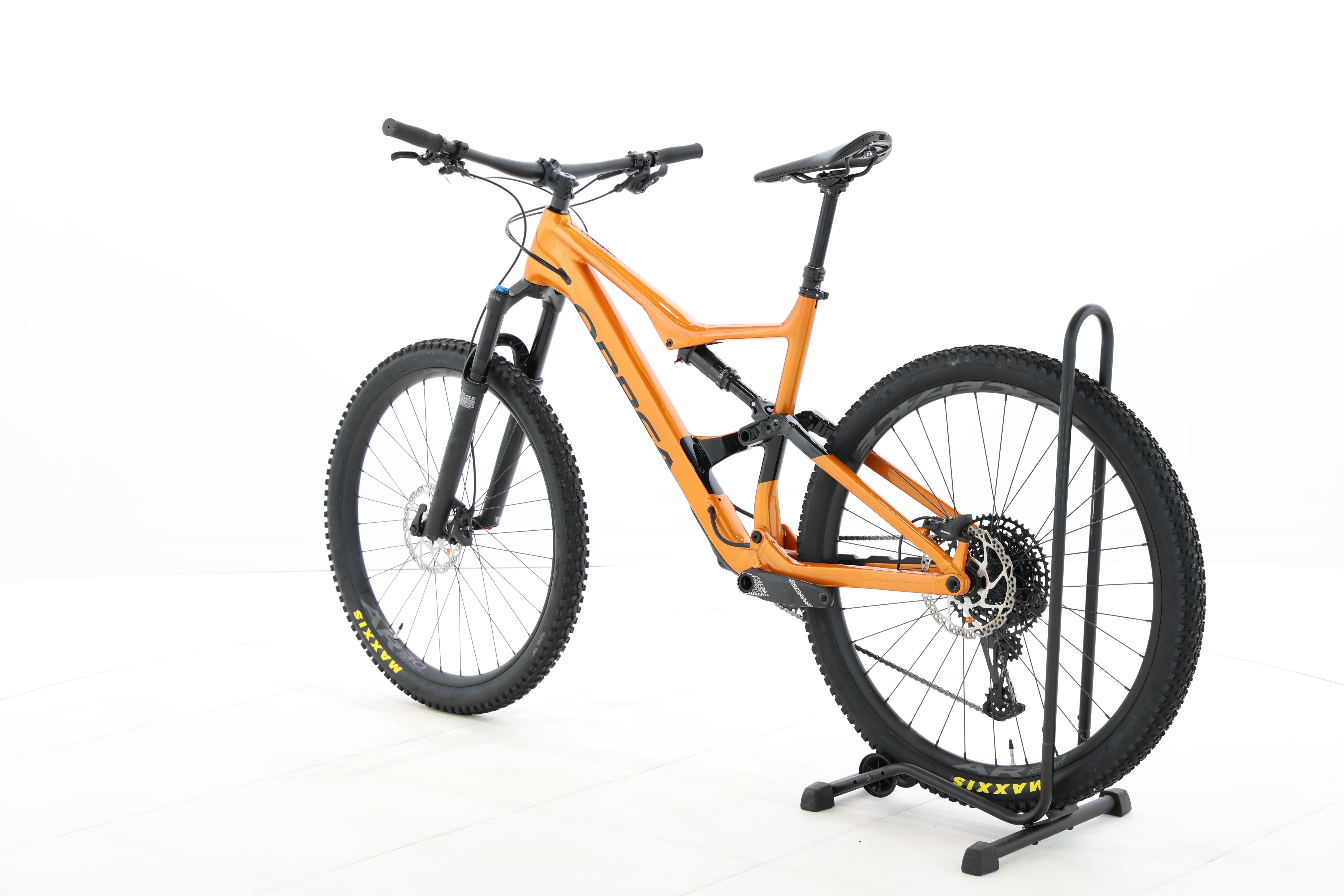 03312488-12a4-4d0c-88b3-2f19d34bca75