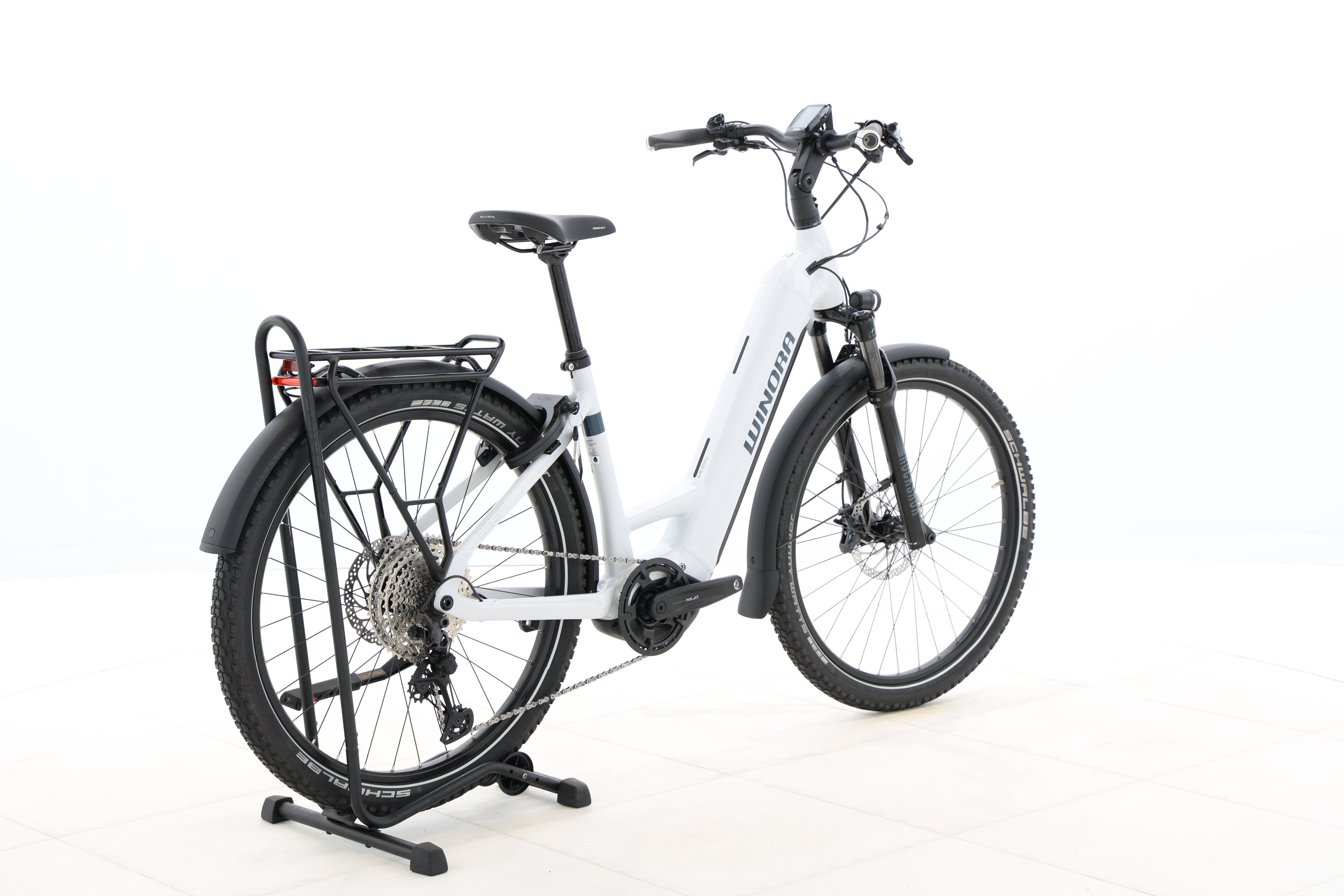 bd88827d-557d-4795-9bdd-170a0a031fb8