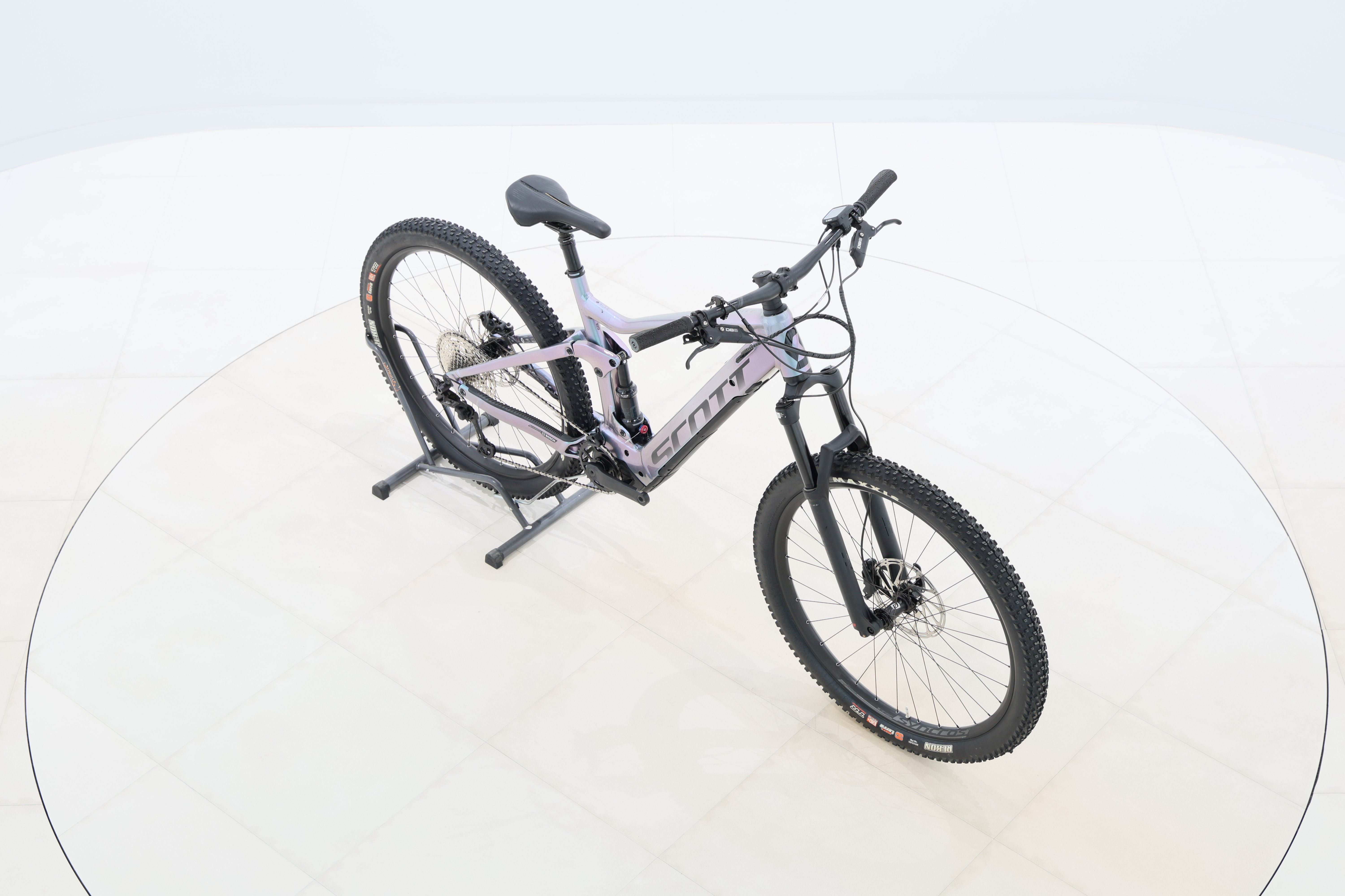 4d5ba573-01a3-4f4c-b4f0-b0f15954430a