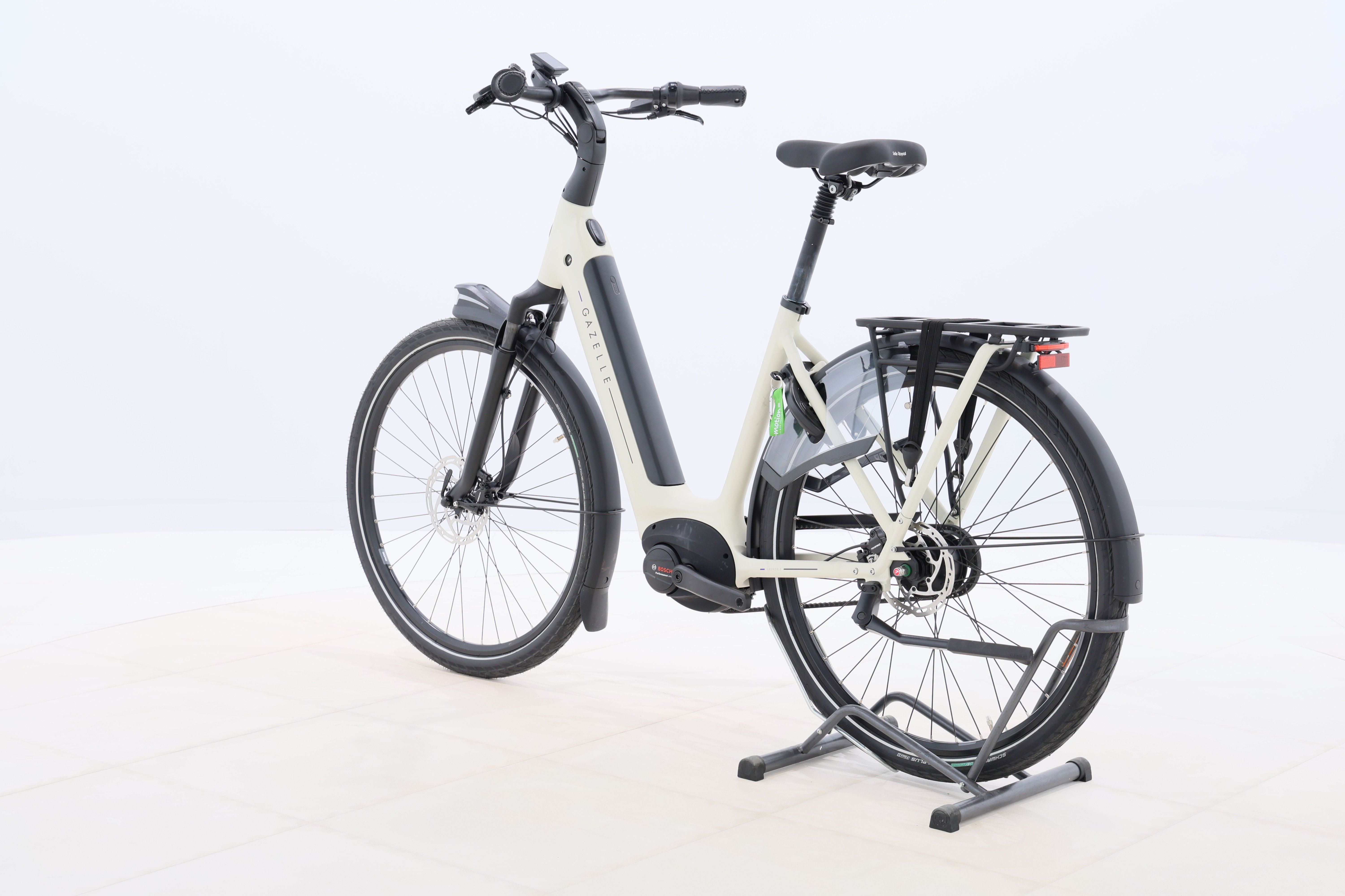 fd806353-e685-4aa1-bb16-06012051c04e