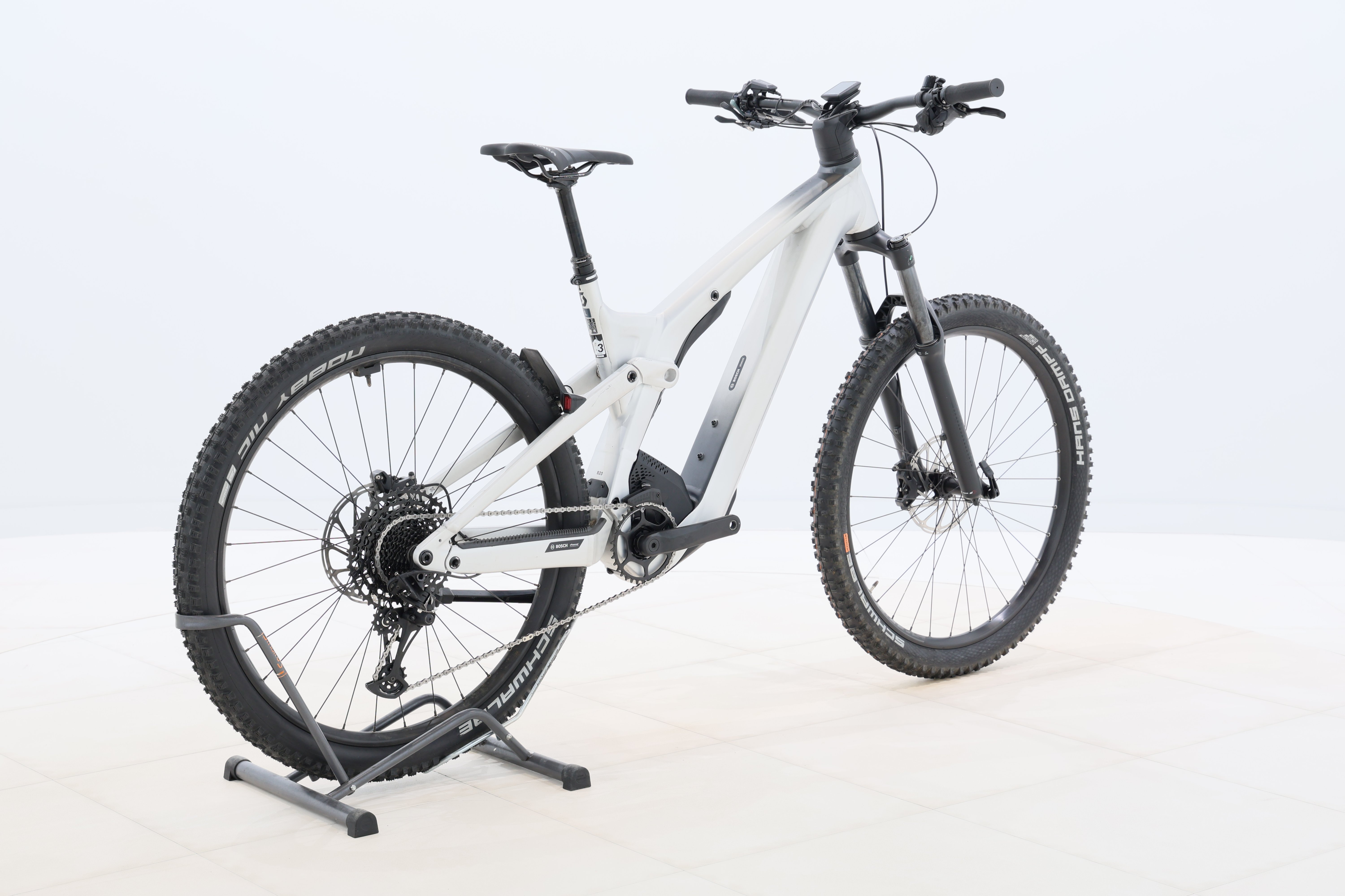 9deecc58-533e-4080-867a-50a3a764738a