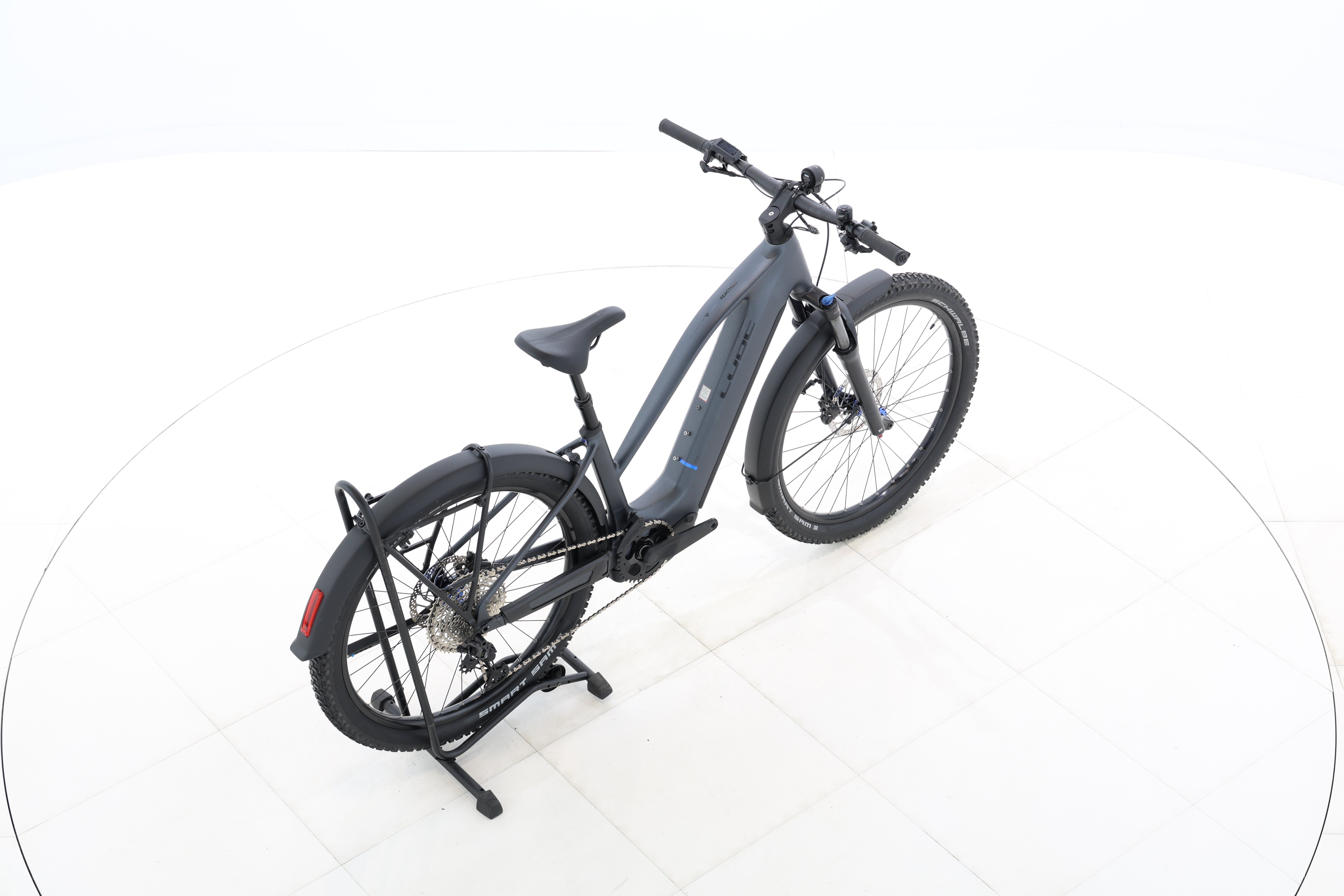 eed8d2bd-ff05-4821-bfa8-012891ae783a