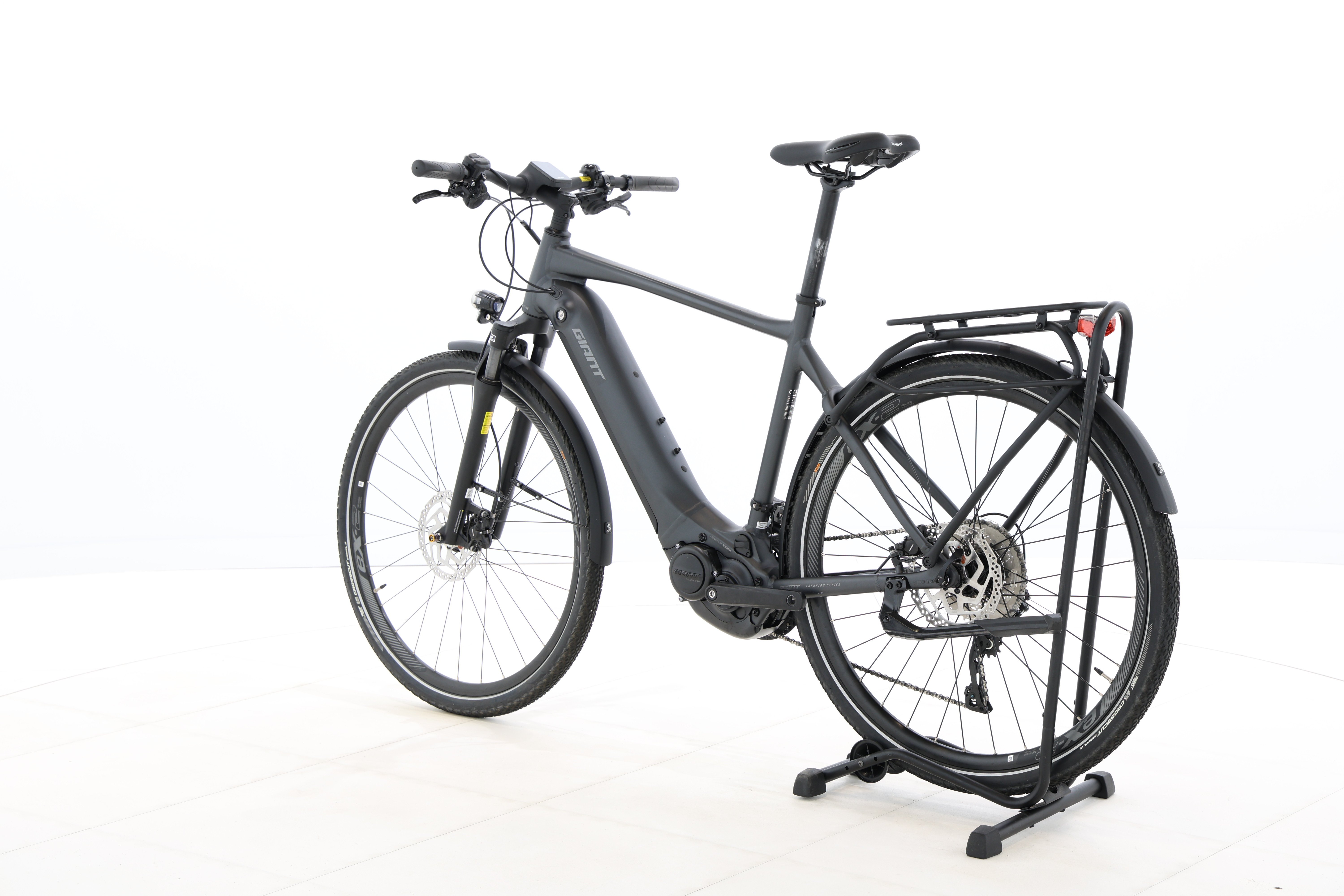 b8153563-24ae-4a44-a7d3-e95d62a9341a