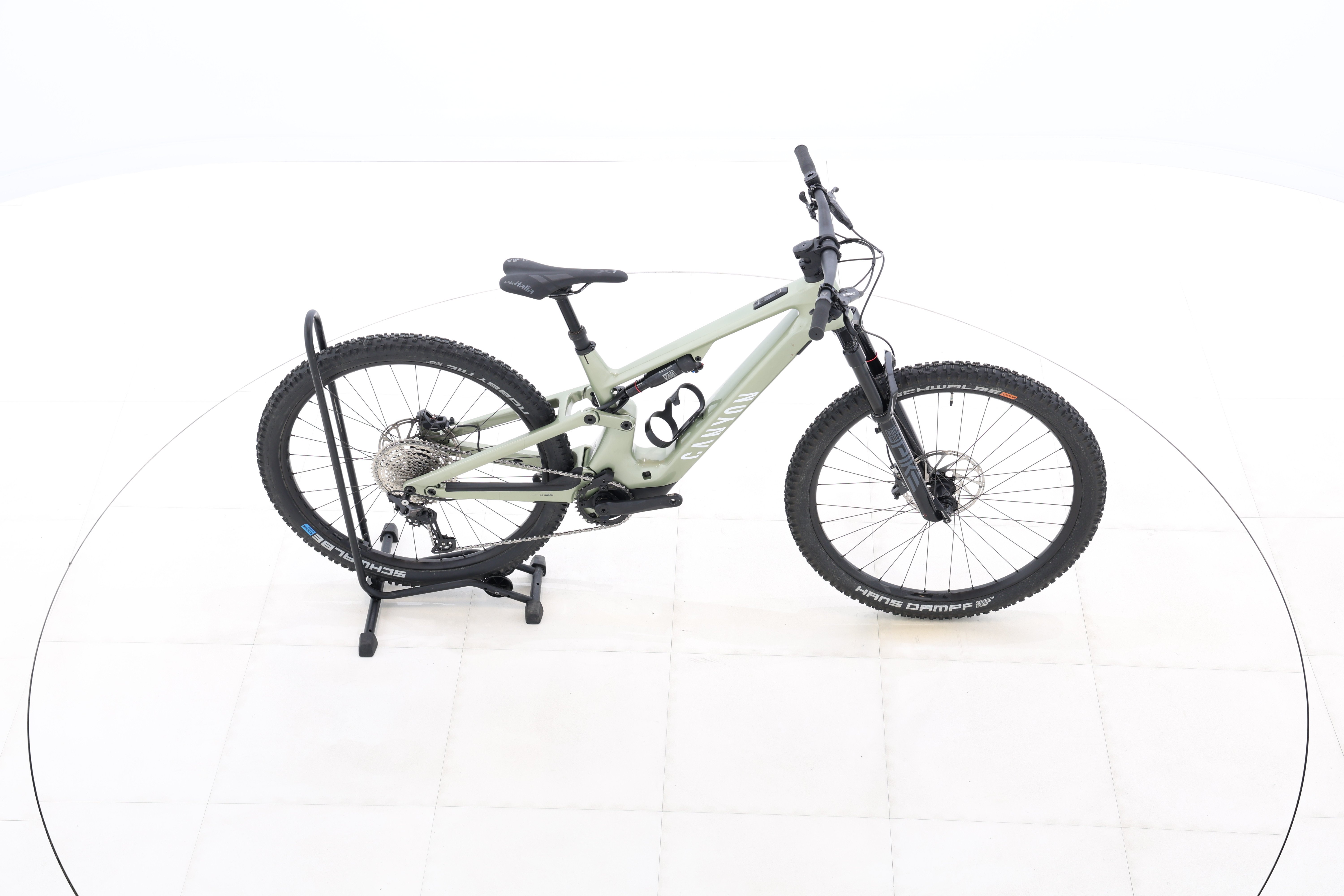 3bb939e4-287a-48ce-b19c-ab3a6c672a66