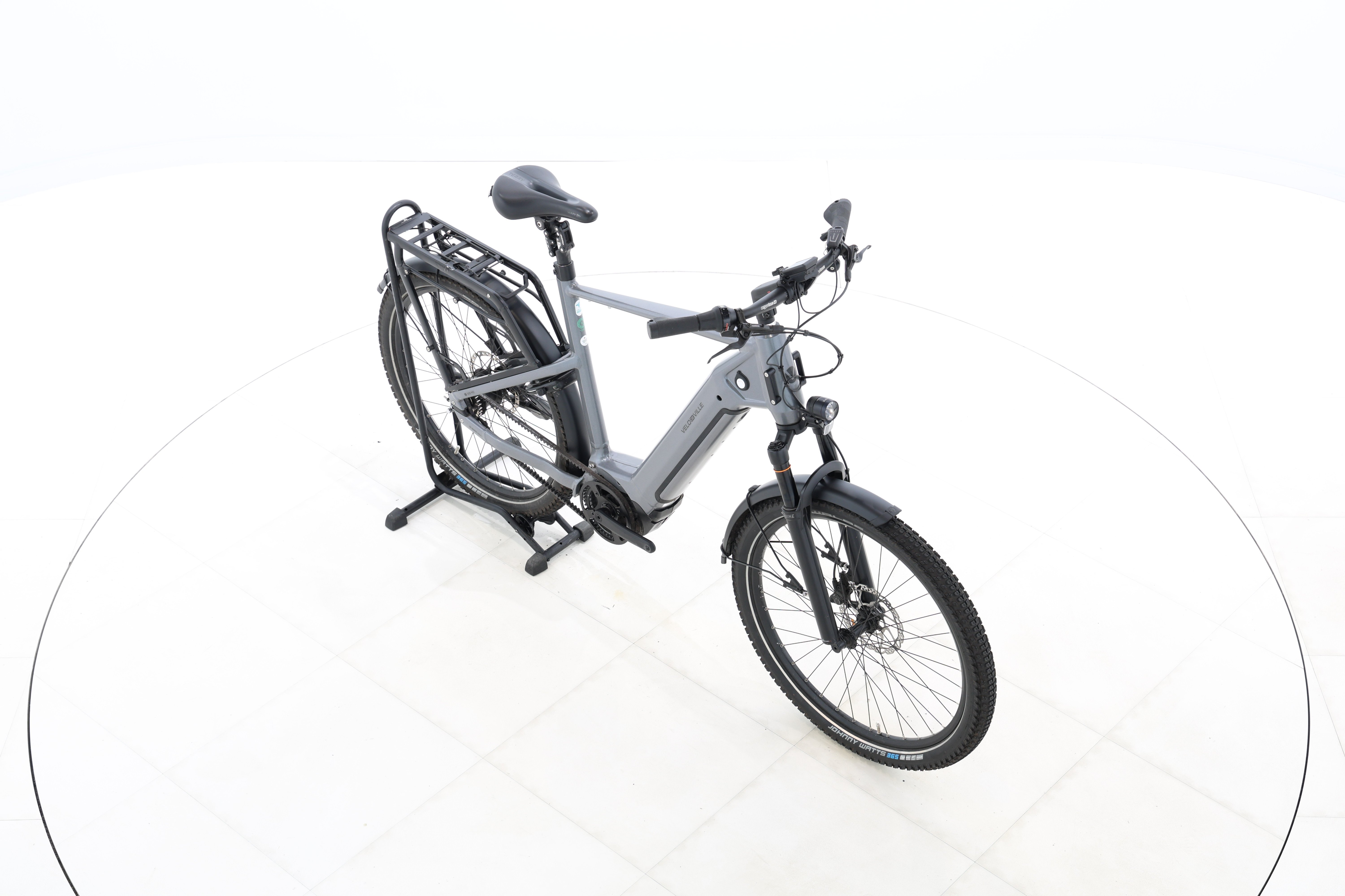 8275e92b-81e3-445b-bd9f-670b14ac4d5e