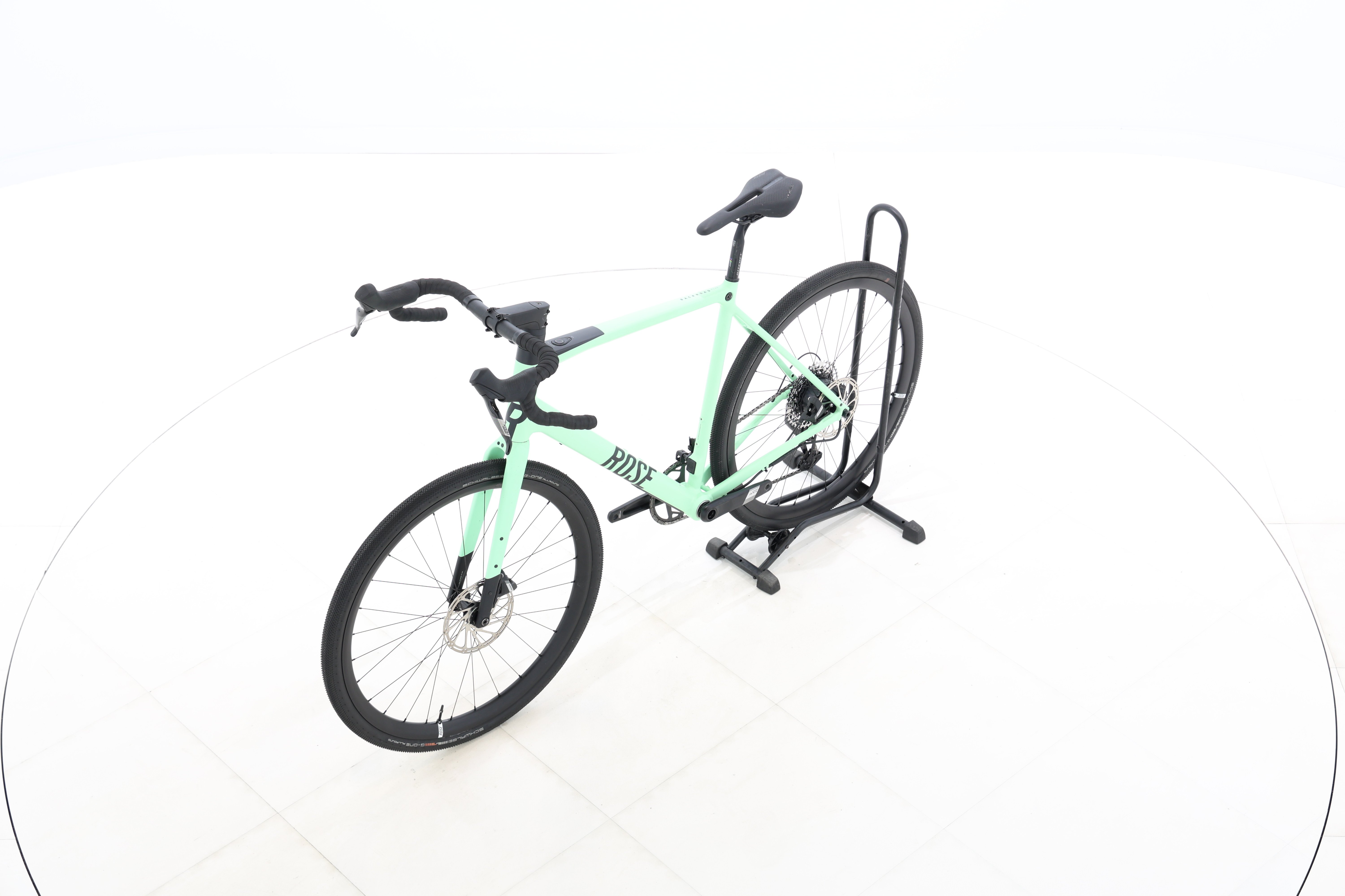 e26944a4-ffb1-435c-ac7d-2907266ee6ed